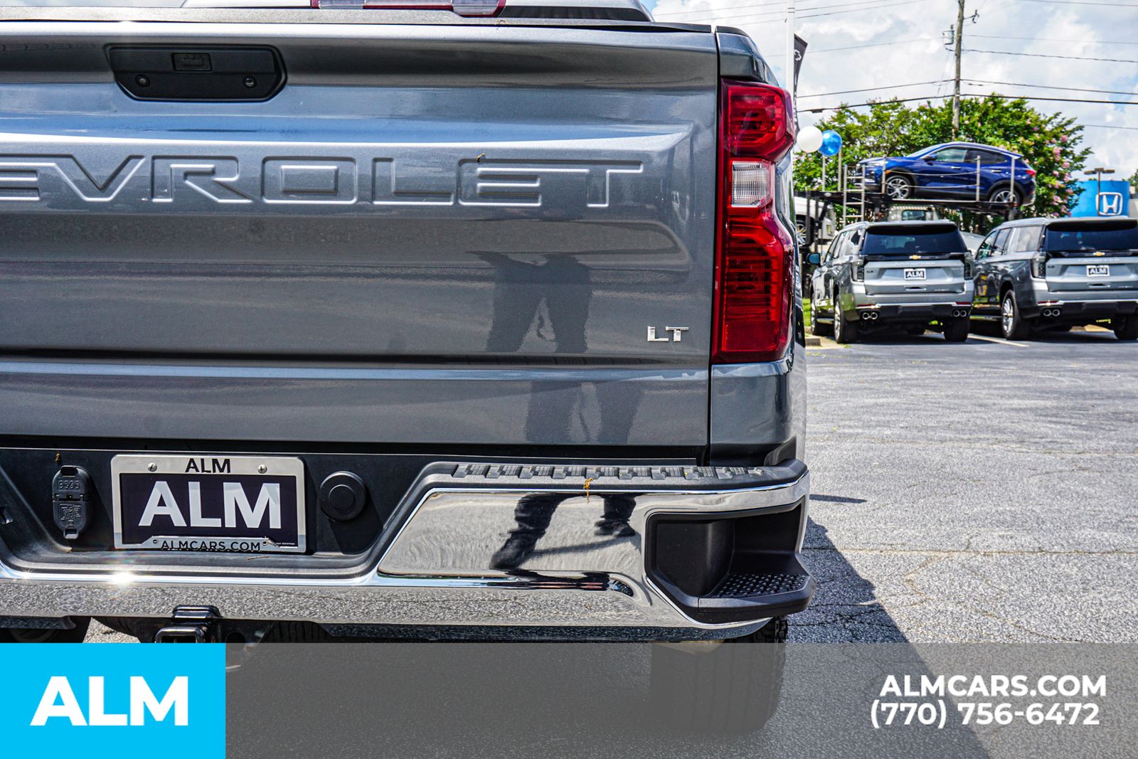 Used 2021 Gray Chevrolet LT image 18