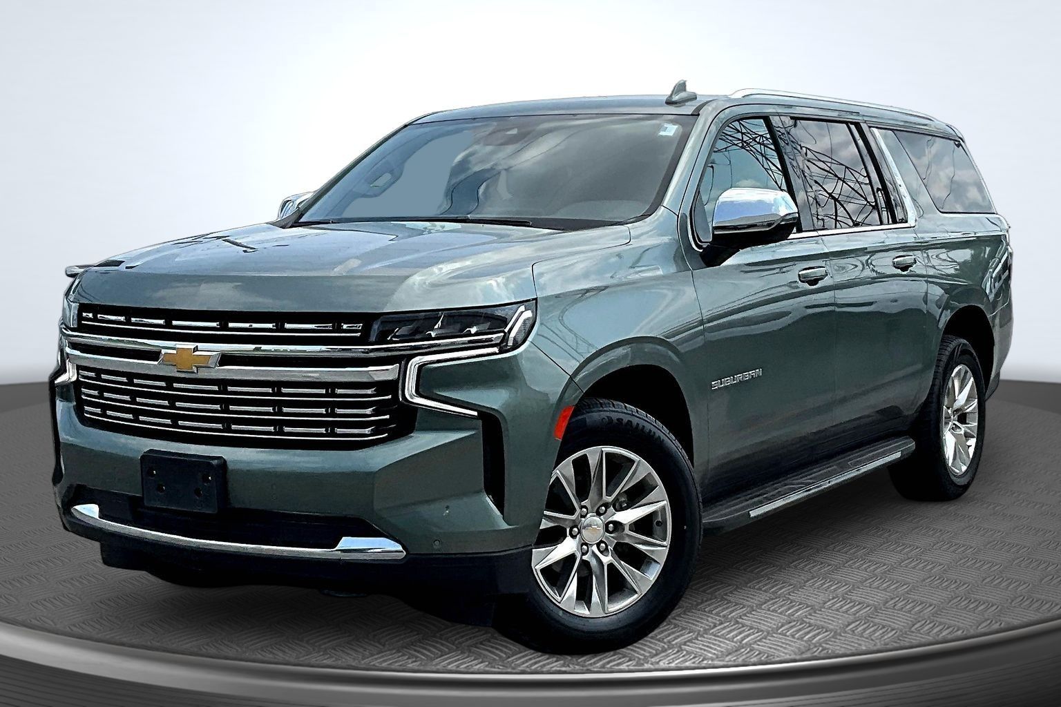 Silver Sage Metallic 2023 Chevrolet Suburban SUV / Crossover Four-Wheel Drive