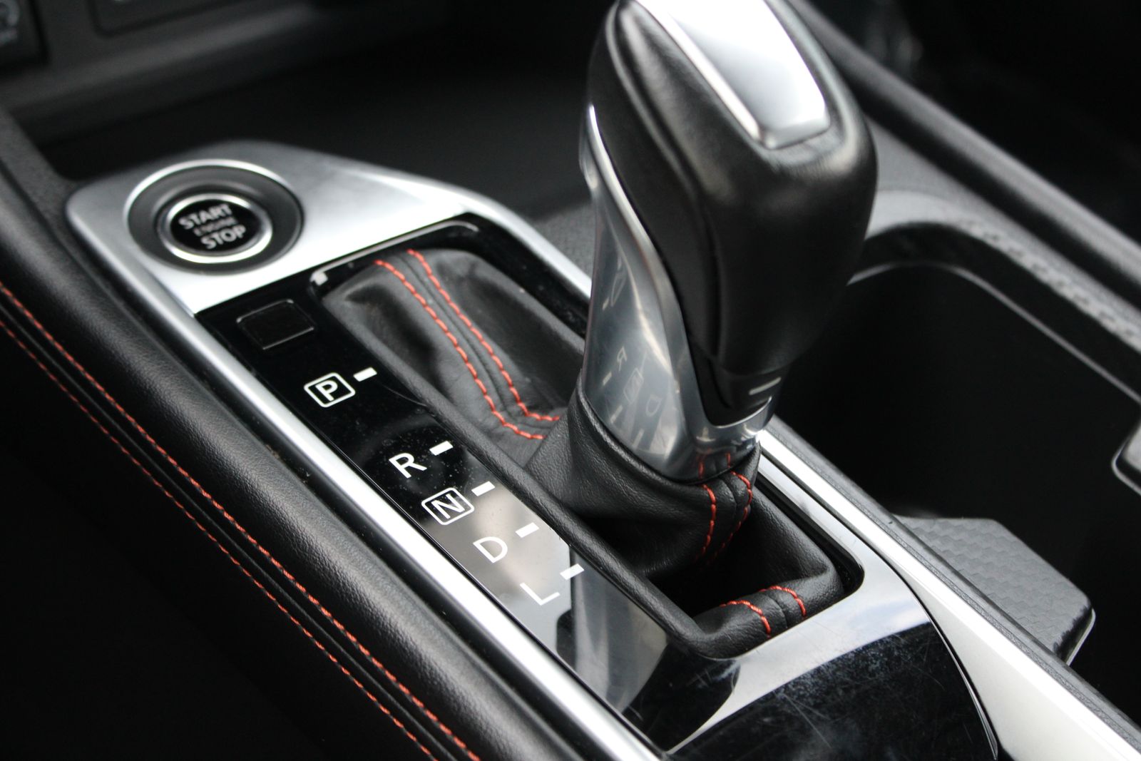 Used 2024 Gray Nissan SR image 18