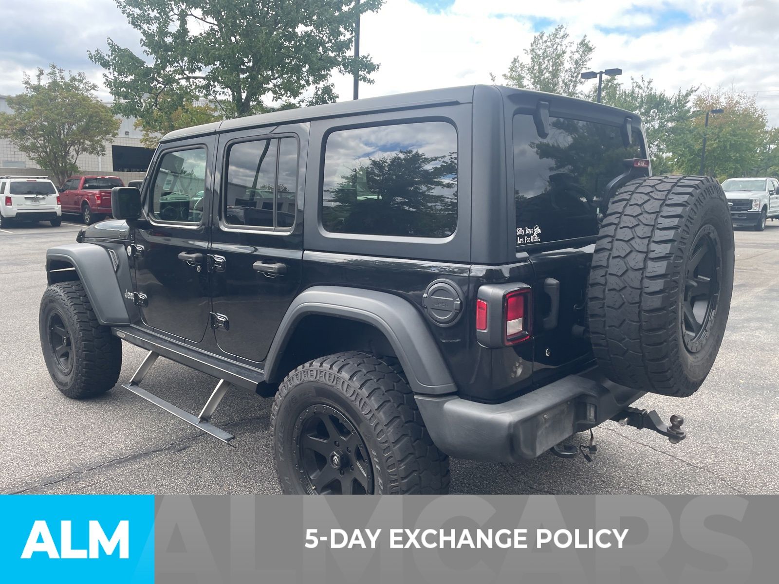 2018 Jeep Wrangler Unlimited Sport photo 3