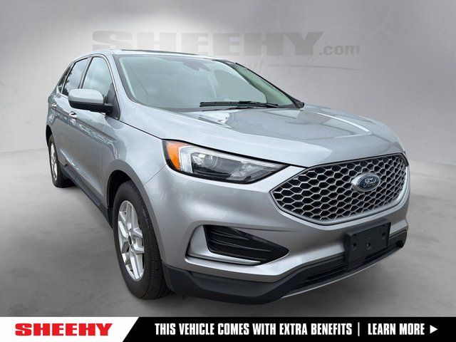 2024 Ford Edge SEL AWD's photo