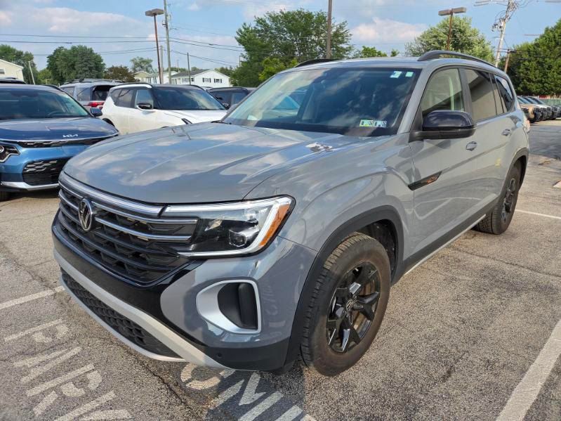 2024 Volkswagen Atlas 2.0T Peak Edition SE w/Technology