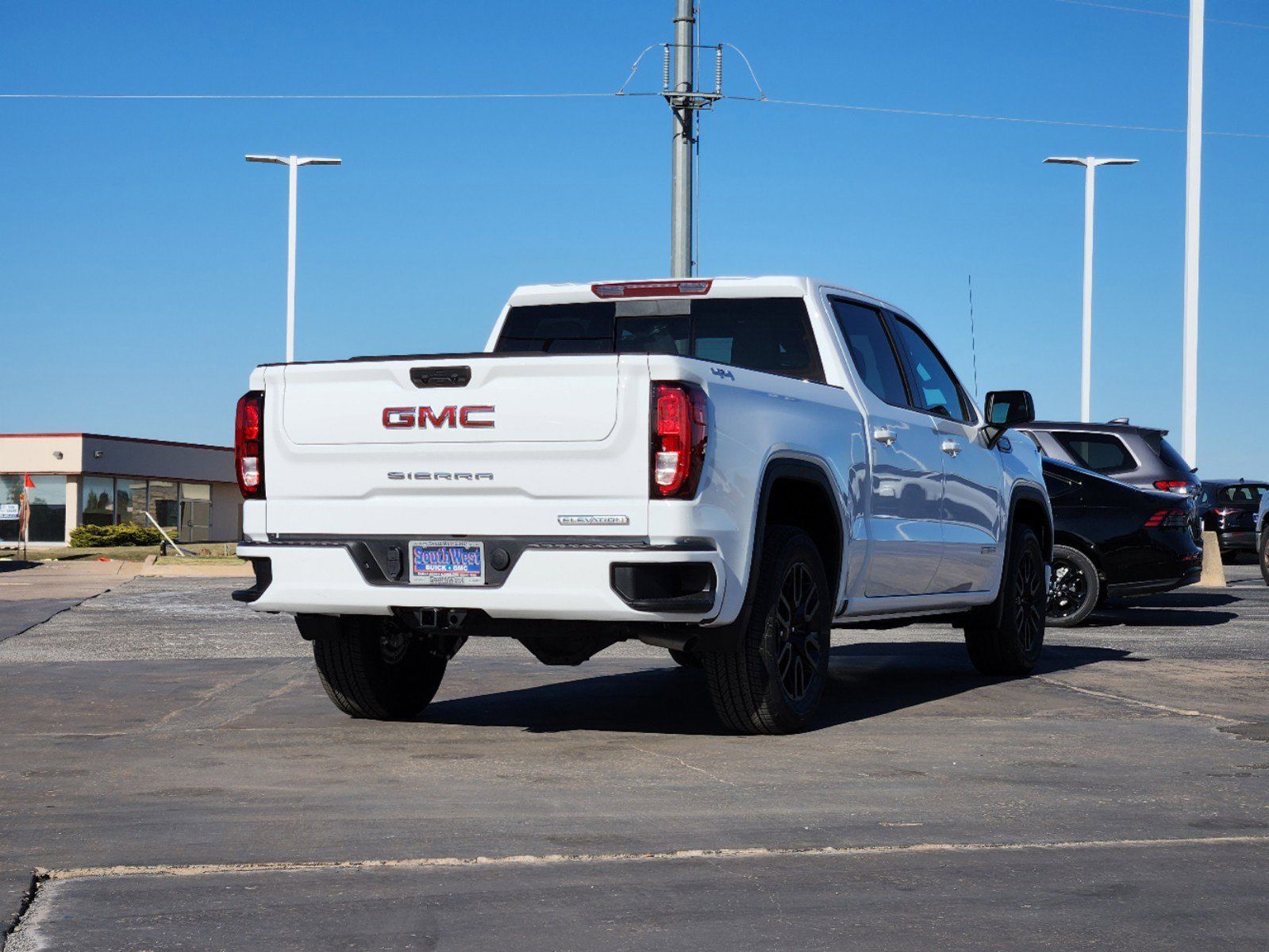 2025 GMC Sierra 1500 Elevation 5