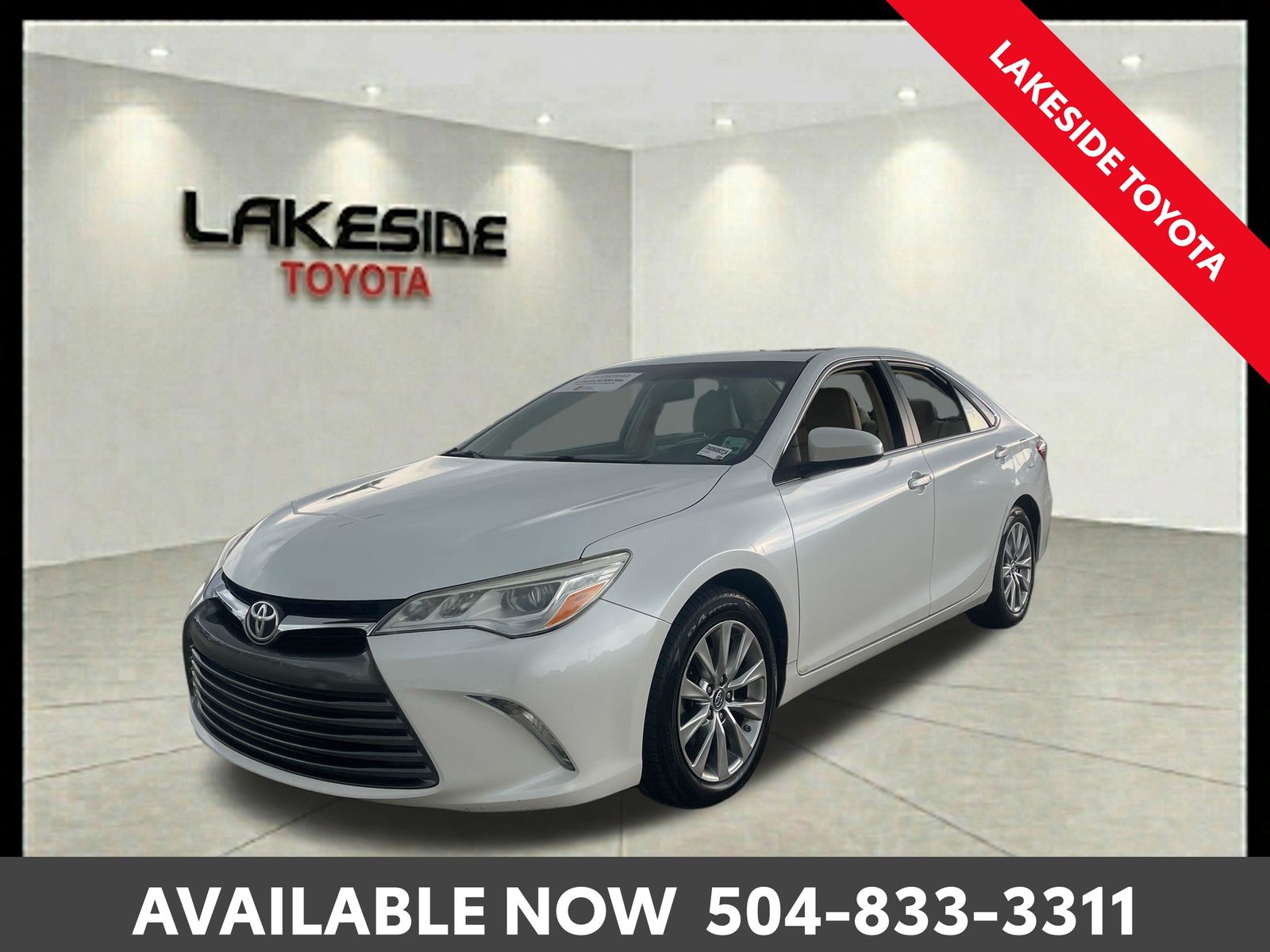 White (Blizzard Pearl) 2017 Toyota Camry Sedan Front-Wheel Drive 6-Speed Automatic
