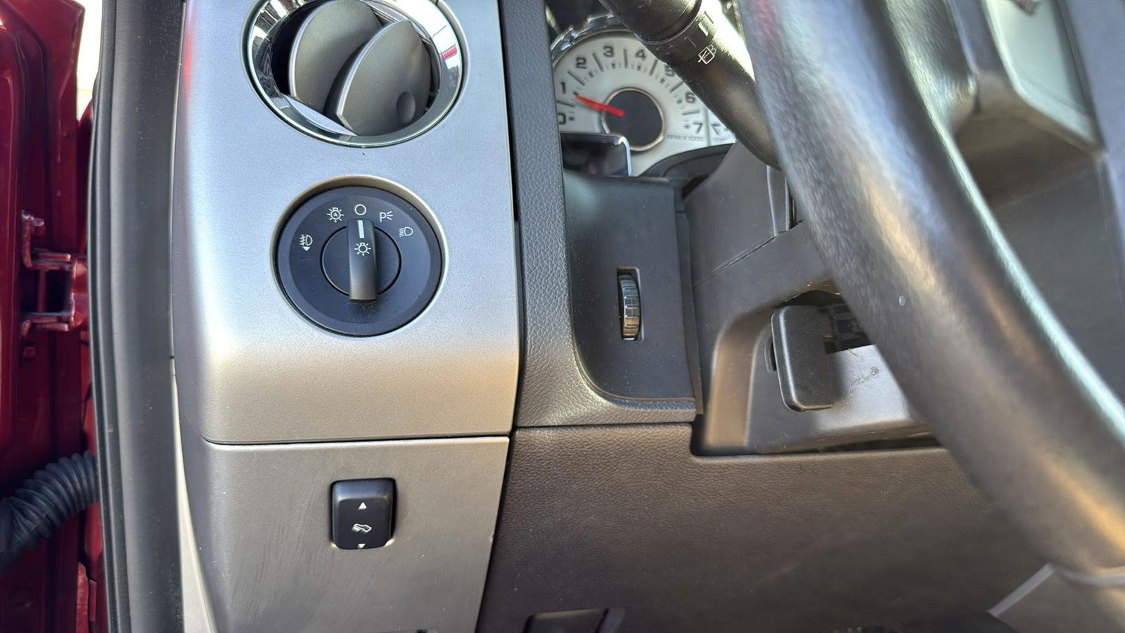 Used Car 2014 Ford Expedition  Xlt For Sale Under $20,000 In Austin, Texas