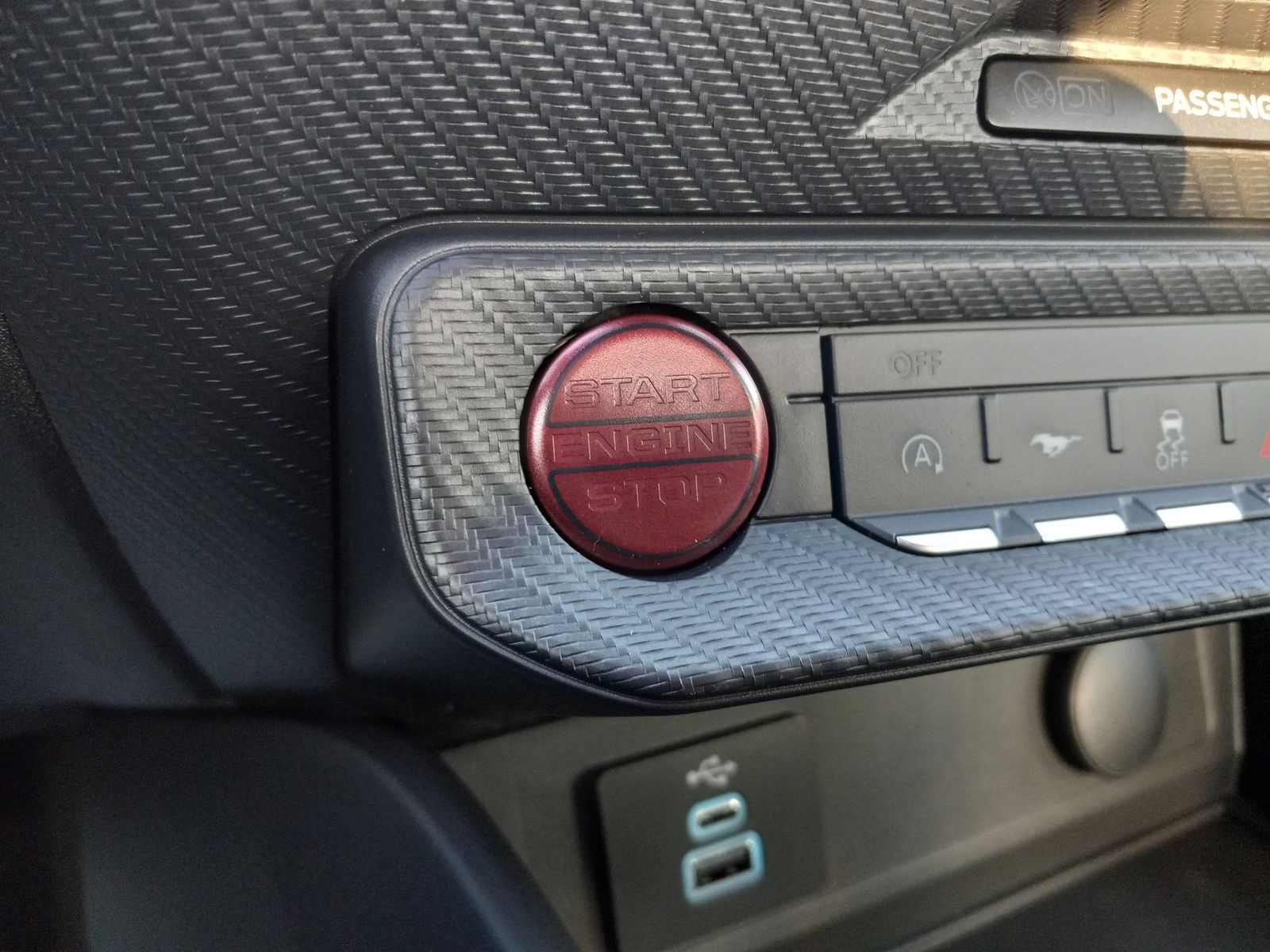 2026 Ford Mustang image 18