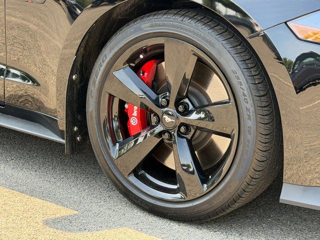 Certified Used 2021 Shadow Black Ford GT Premium image 27