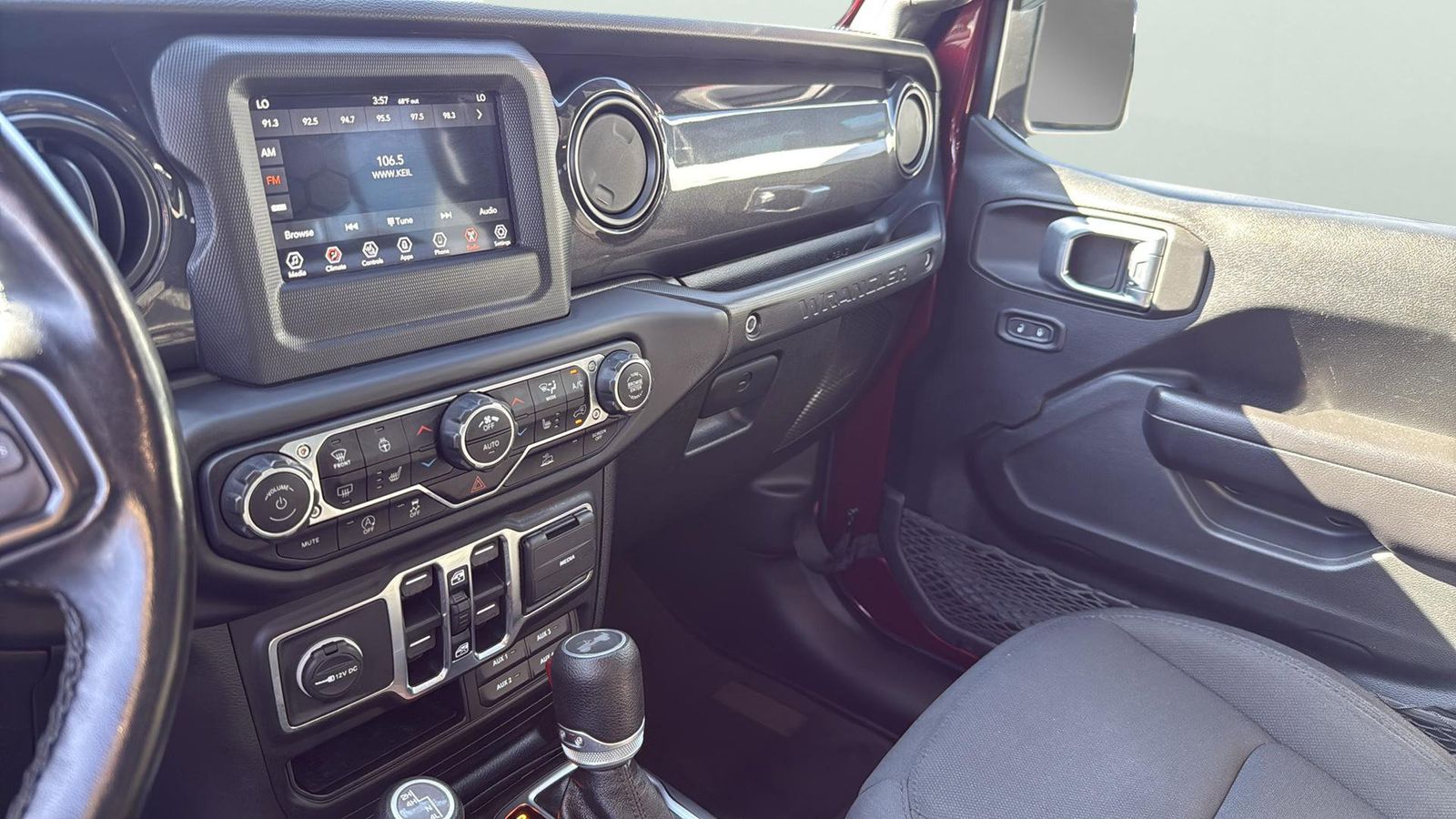 Used Car 2021 Jeep Wrangler  Unlimited Sport Altitude For Sale Under $30,000 In Austin, Texas