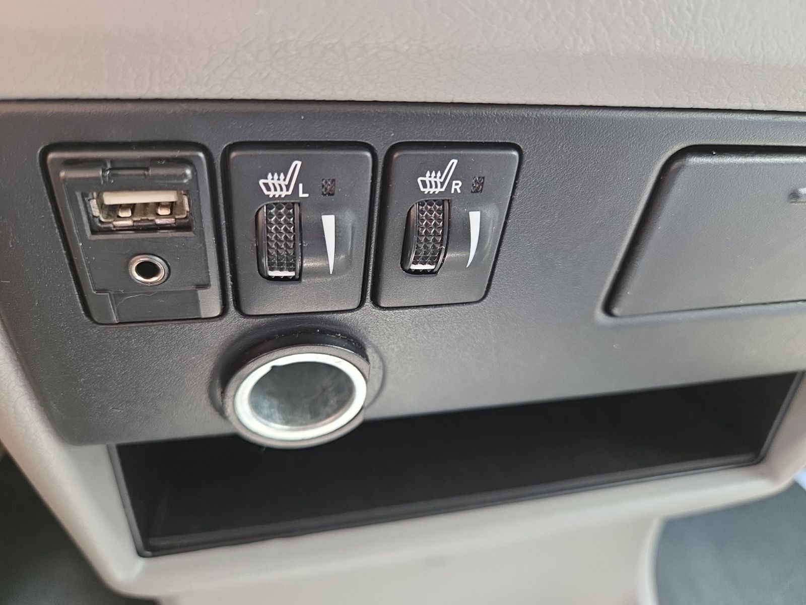 used 2017 Toyota Sienna car, priced at $20,950