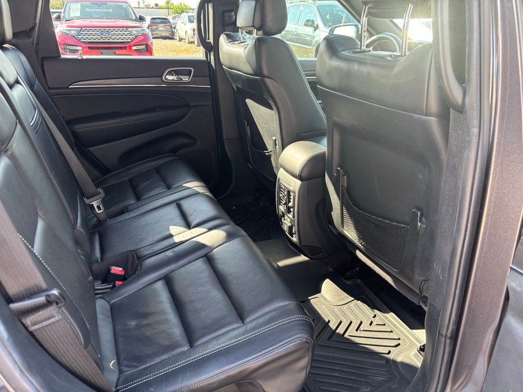 Used Car 2017 Jeep Grand Cherokee  Limited For Sale Under $10,000 In Austin, Texas