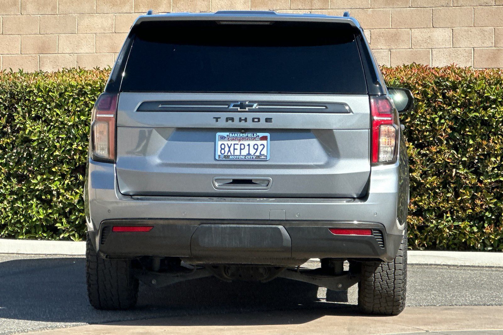 View vehicle photo 5