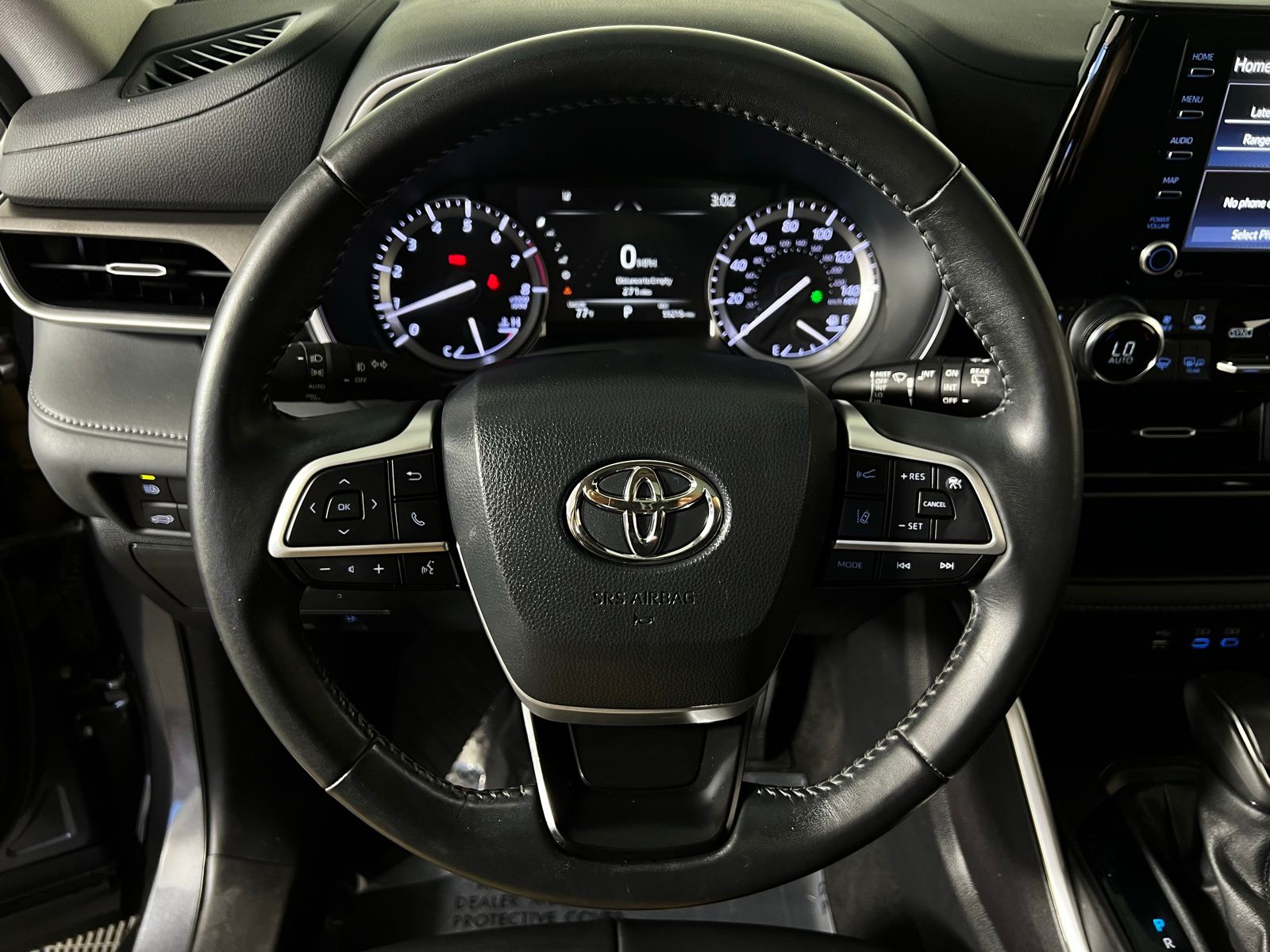 2022 Toyota Highlander XLE 12