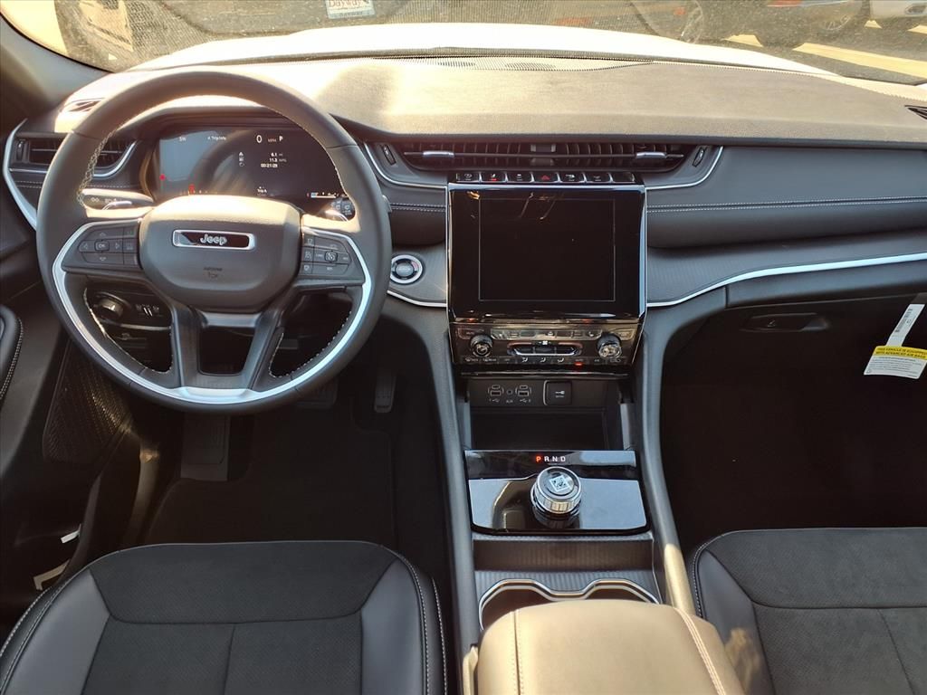 2025 Jeep Grand Cherokee Altitude X - 6