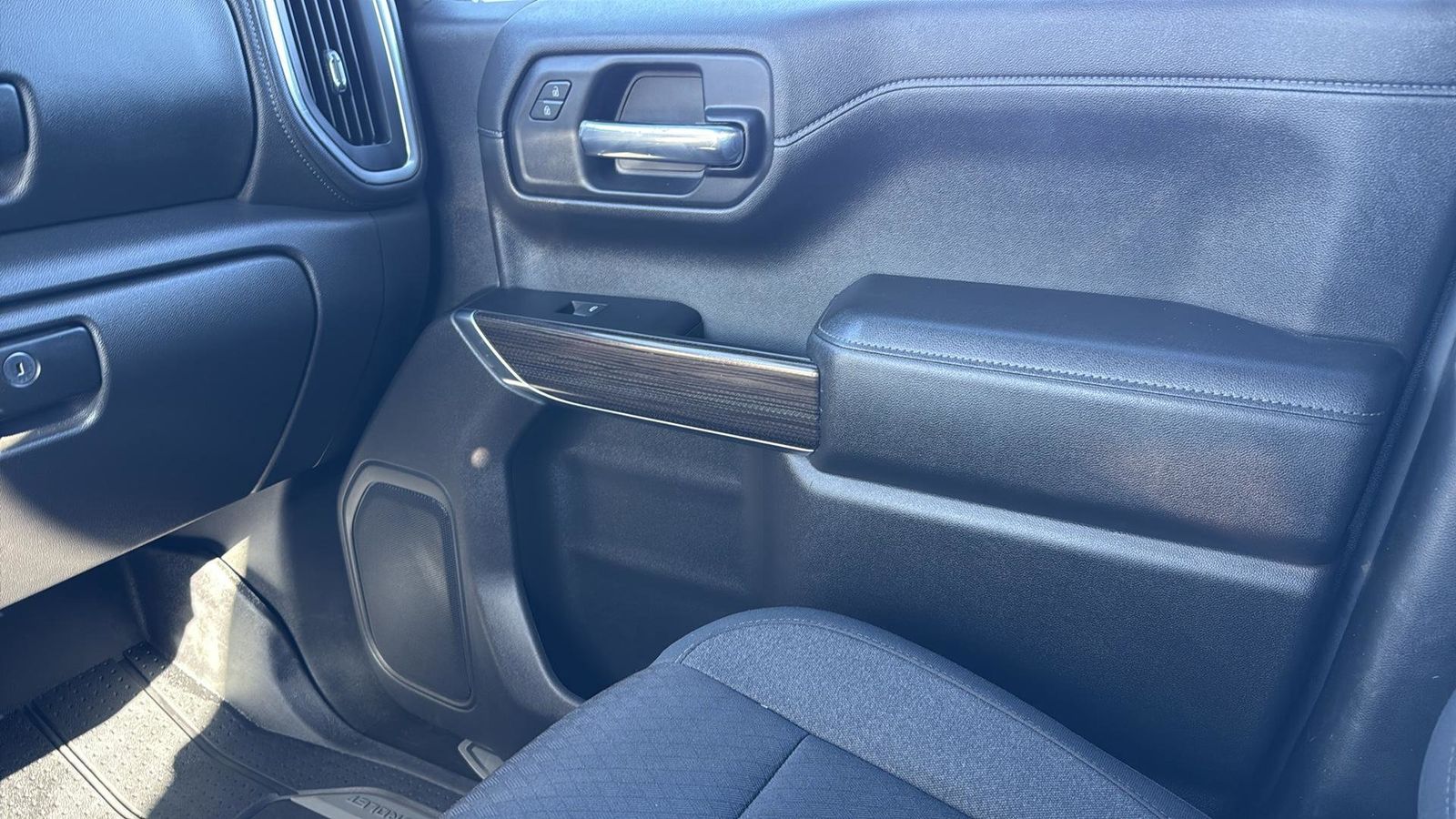 Used Car 2022 Chevrolet Silverado 1500 Ltd  Lt For Sale Under $35,000 In Austin, Texas