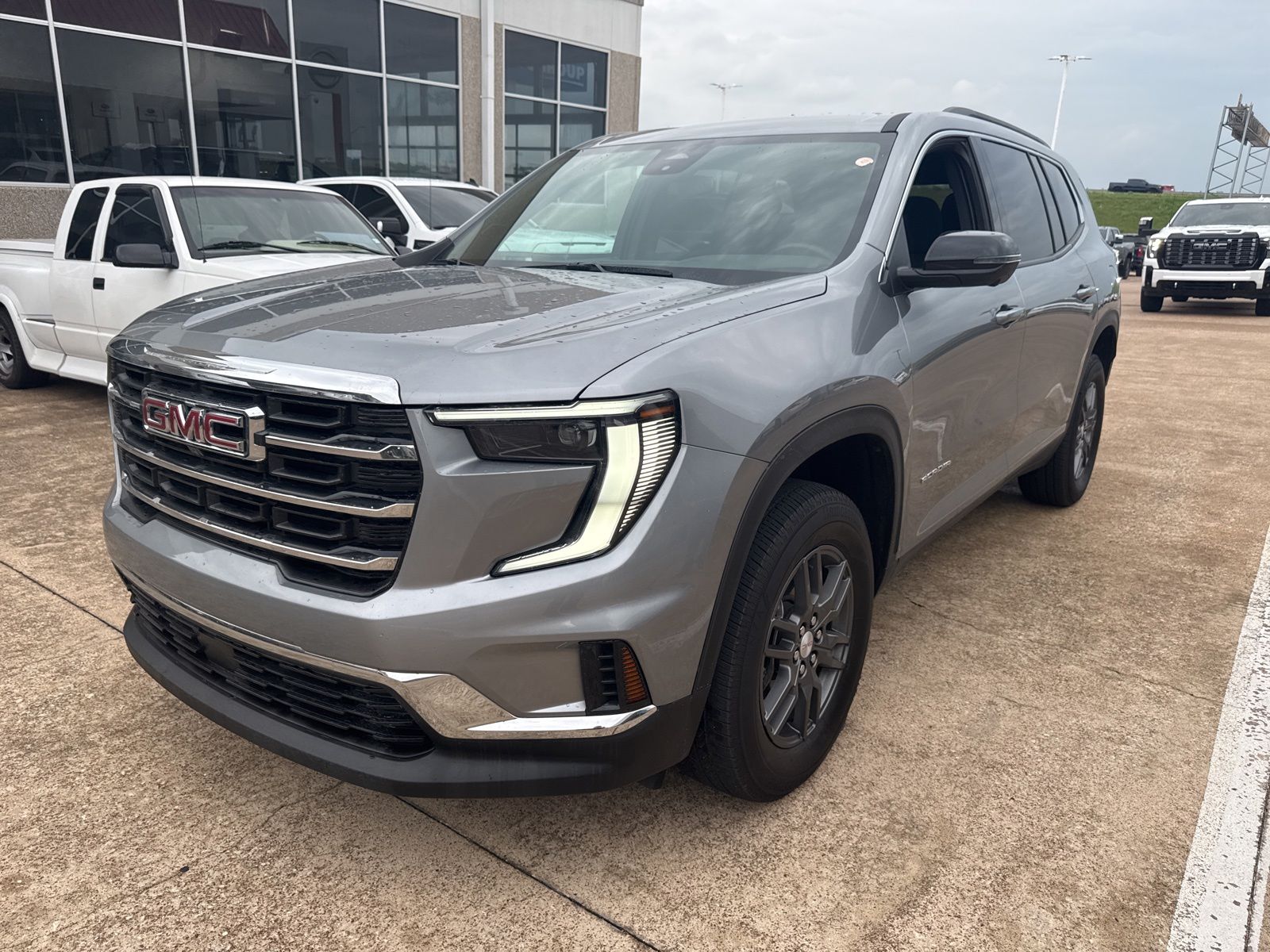 Sterling Metallic 2025 GMC Acadia Elevation FWD SUV / Crossover Front-Wheel Drive 8-Speed Automatic