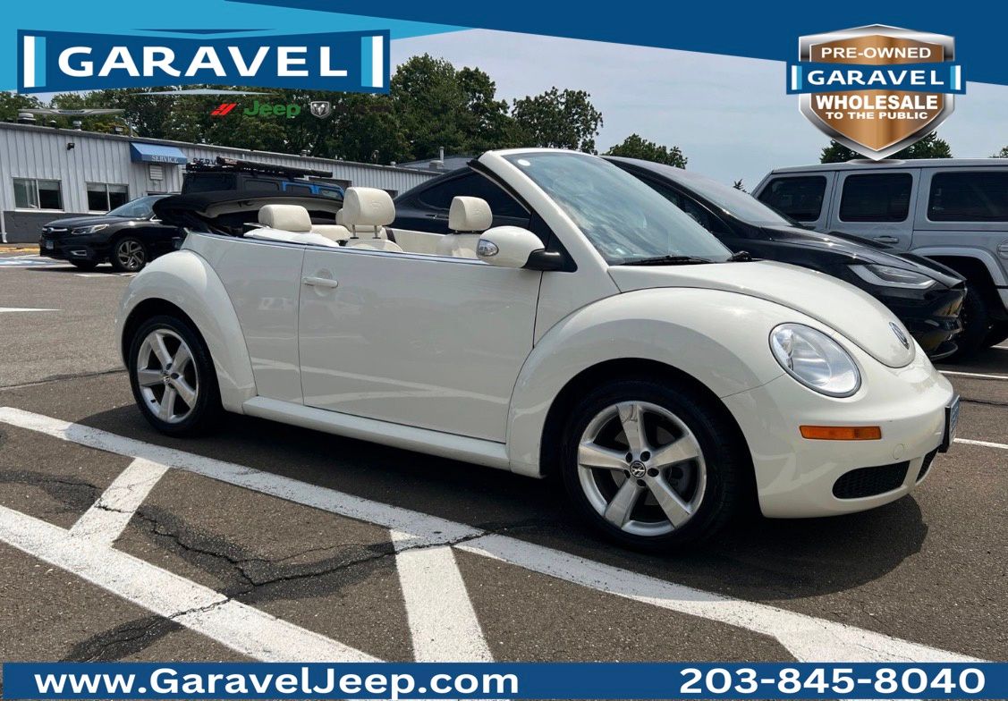 White 2007 Volkswagen Beetle Convertible Front-Wheel Drive 6-Speed Automatic