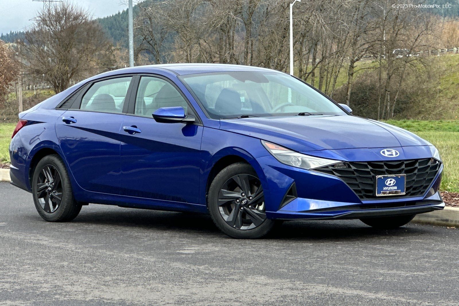 2023 Hyundai Elantra SEL FWD