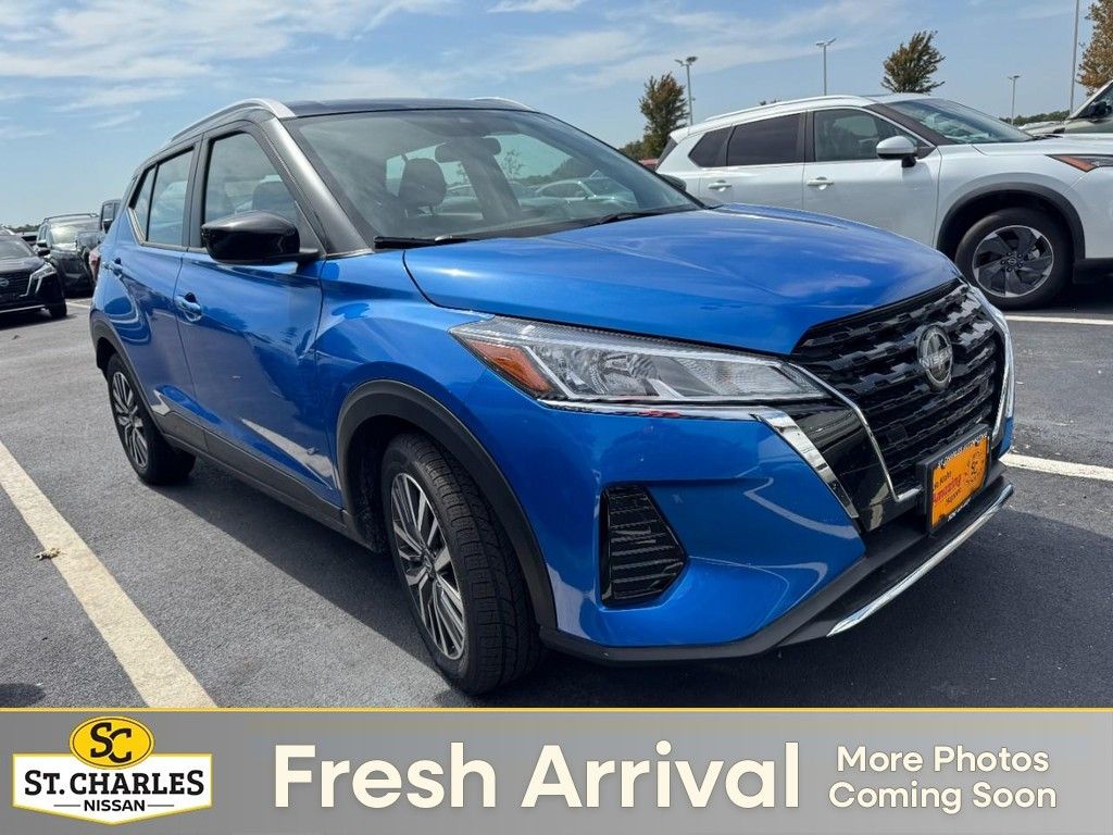 Electric Blue Metallic/Super Black 2023 Nissan Kicks SUV / Crossover Front-Wheel Drive Continuously Variable Transmission
