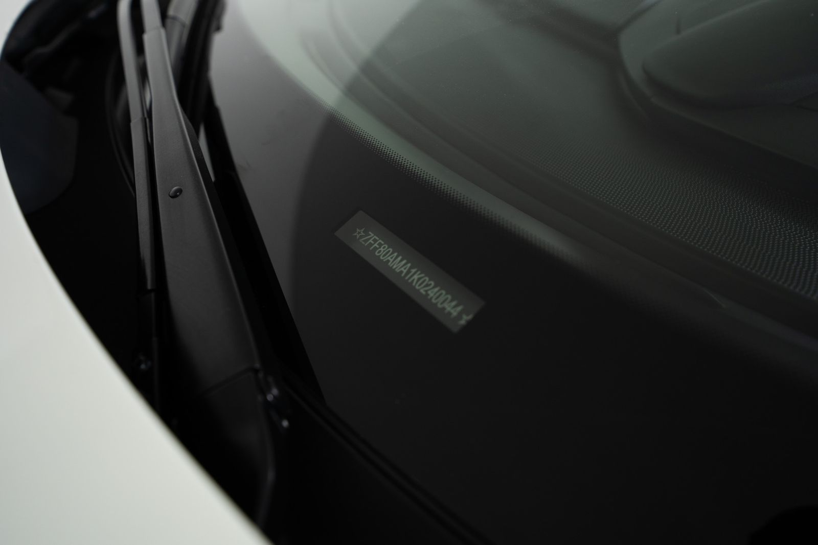 2019 Ferrari 488 Spider — full photo 27 of 43