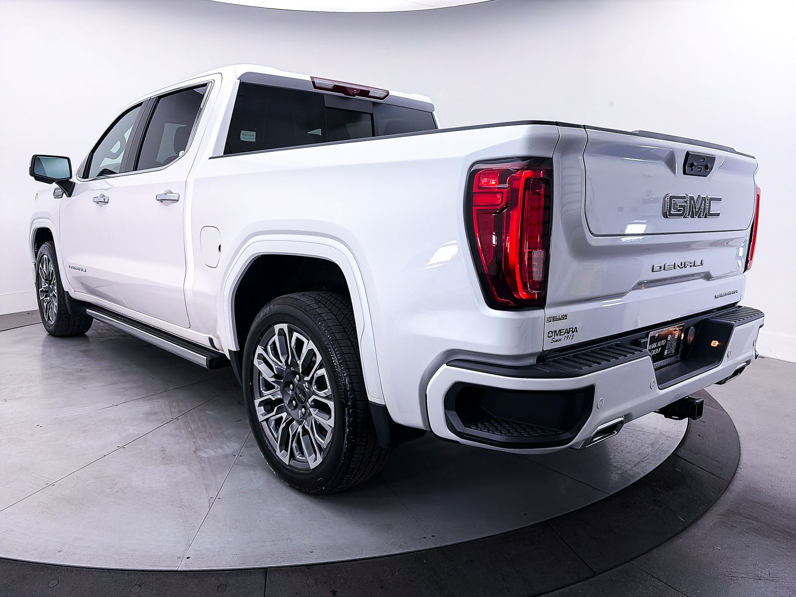 2023 GMC Sierra 1500 Denali Denali Ultimate - Photo 18