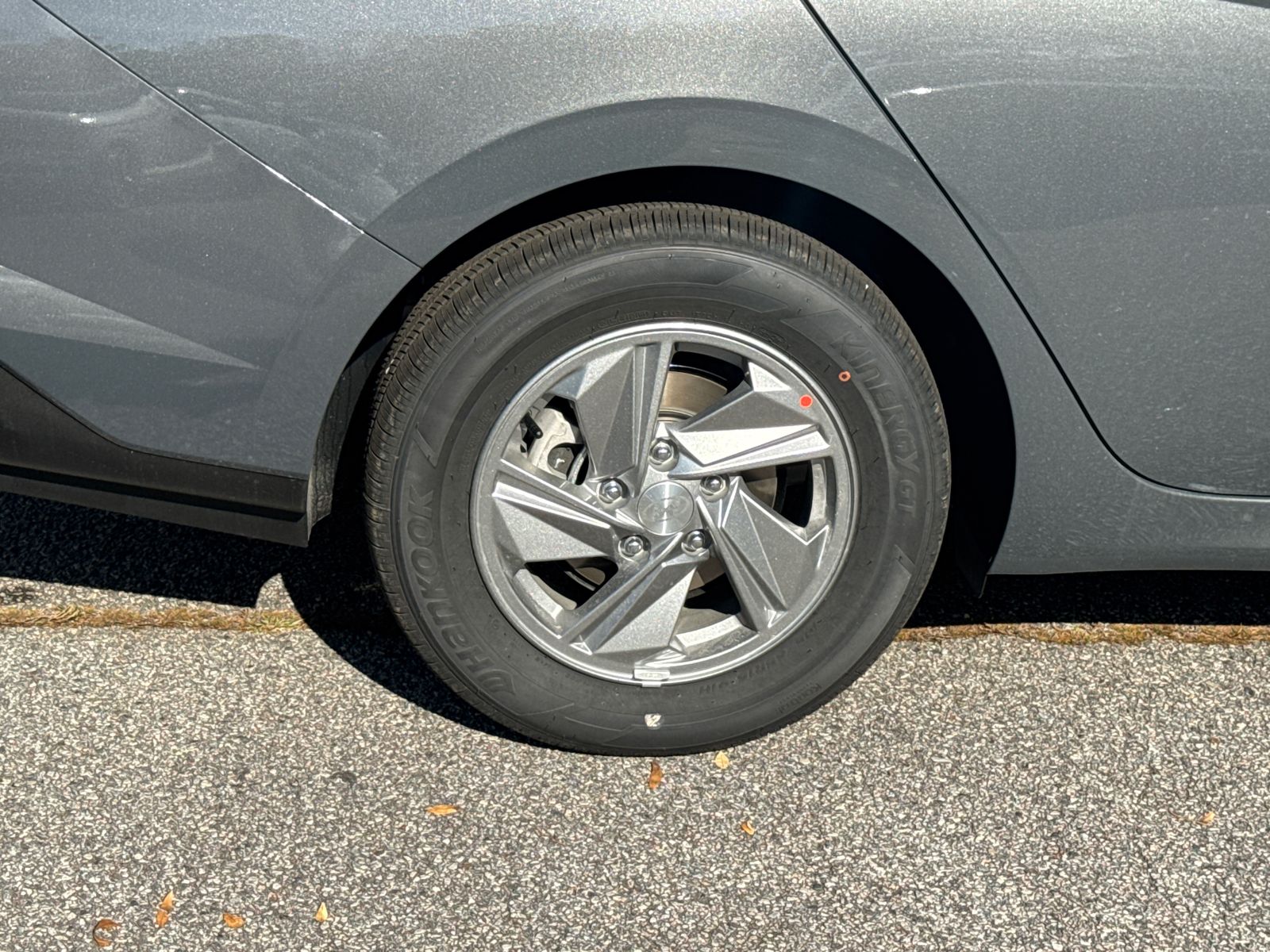 New 2026 Gray Hyundai SE image 18