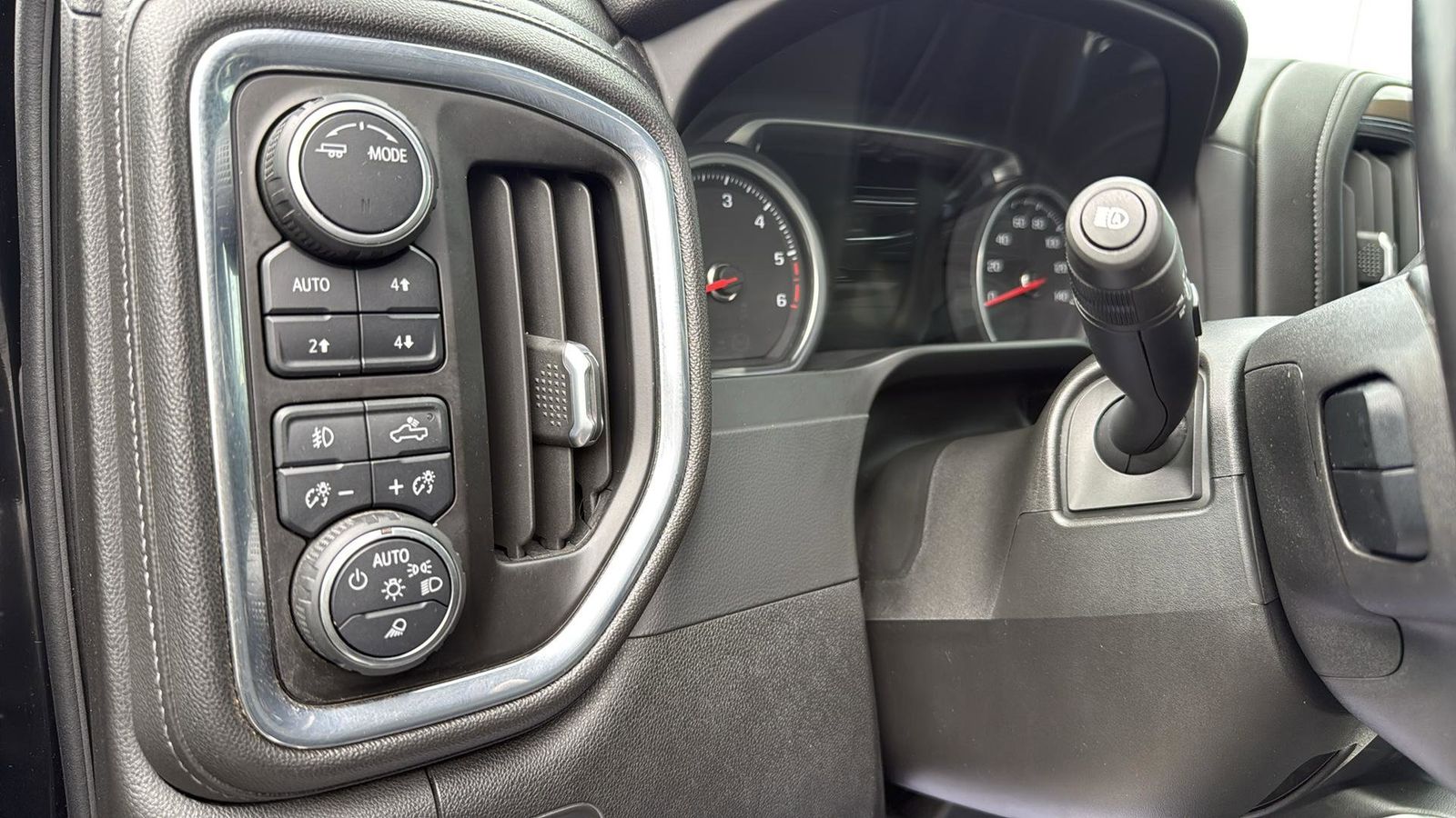 Used Car 2021 Chevrolet Silverado 1500  High Country For Sale Under $30,000 In Austin, Texas