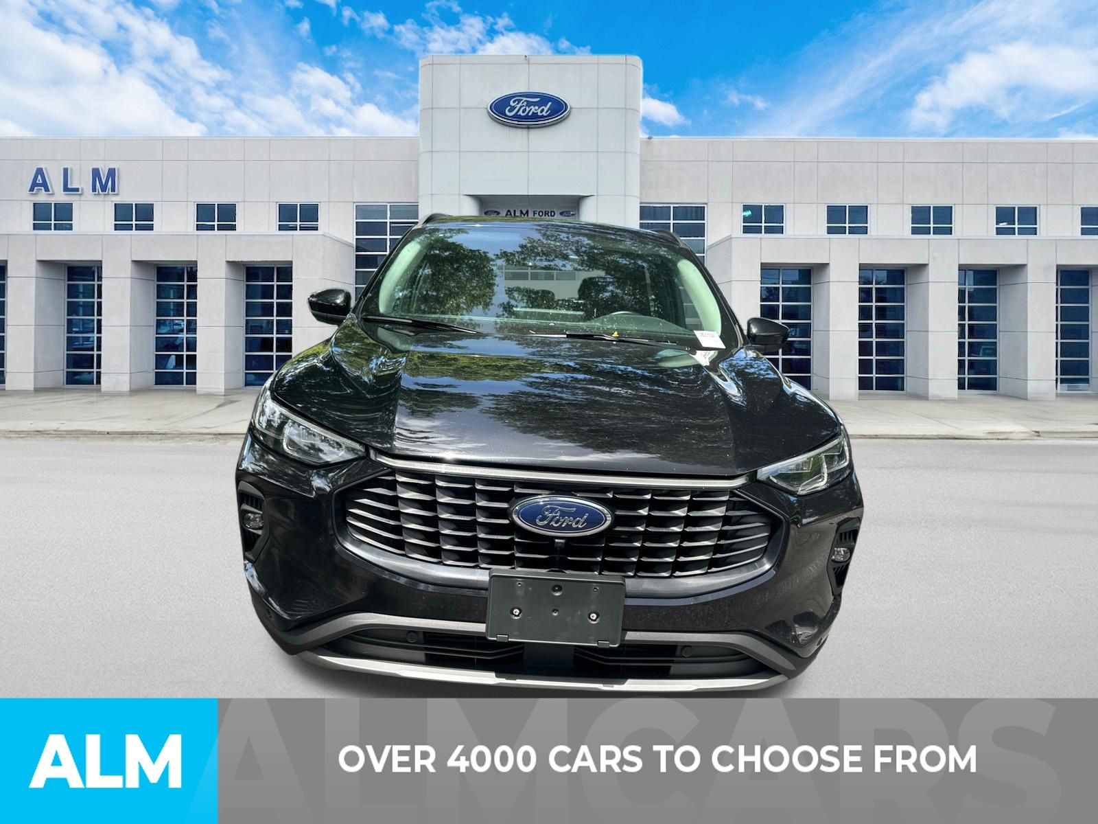Used 2024 Agate Black Metallic Ford Platinum image 2