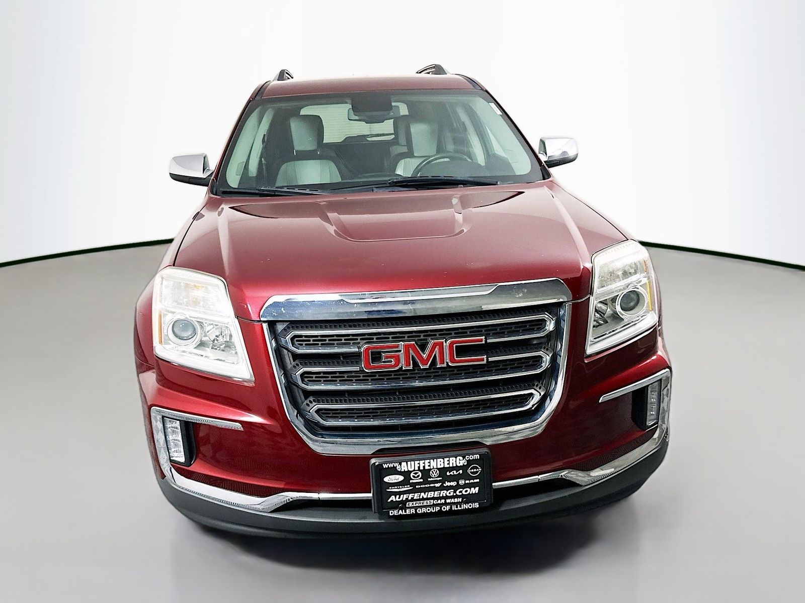 View vehicle photo 2