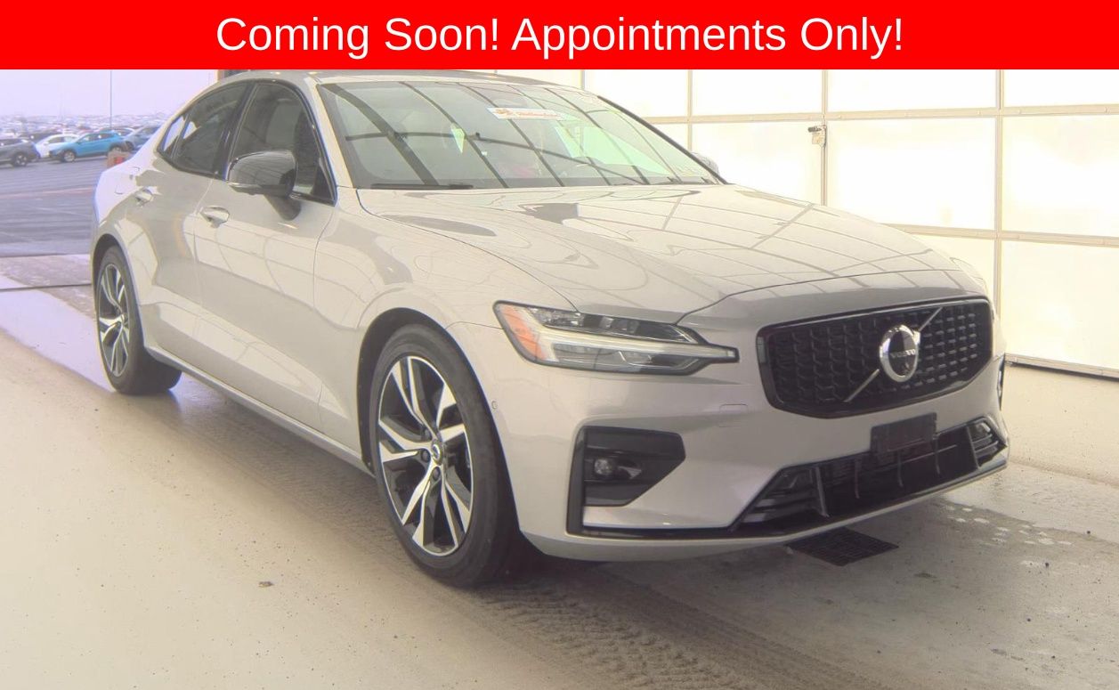 Bright Dusk Metallic 2024 Volvo S60 B5 Plus Dark Theme AWD Sedan All-Wheel Drive Automatic