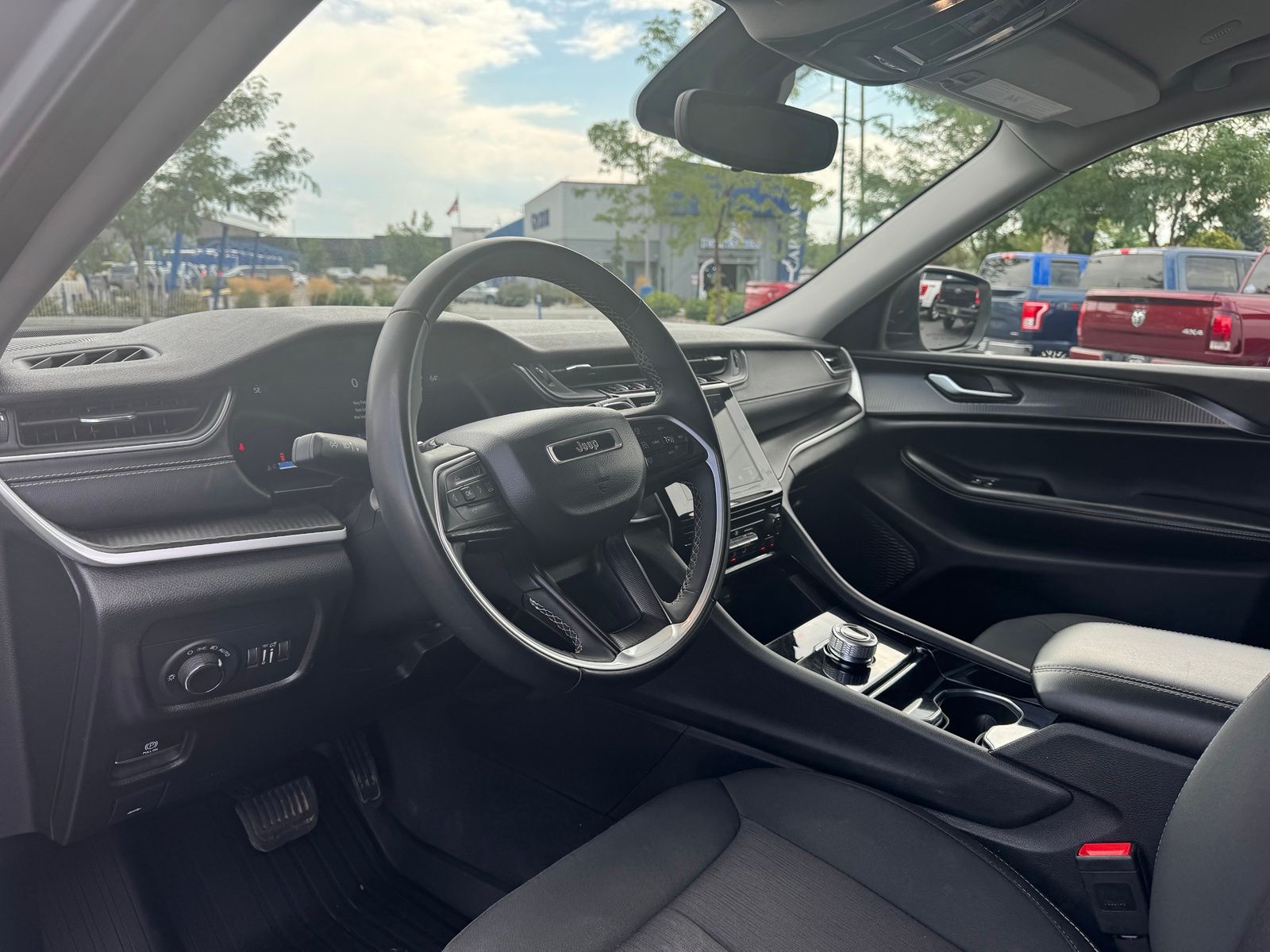 Used 2023 Jeep Grand Cherokee L SUV