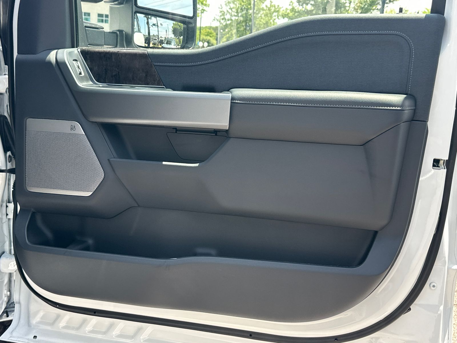 New 2026 Oxford White Ford F-250® Lariat® image 15
