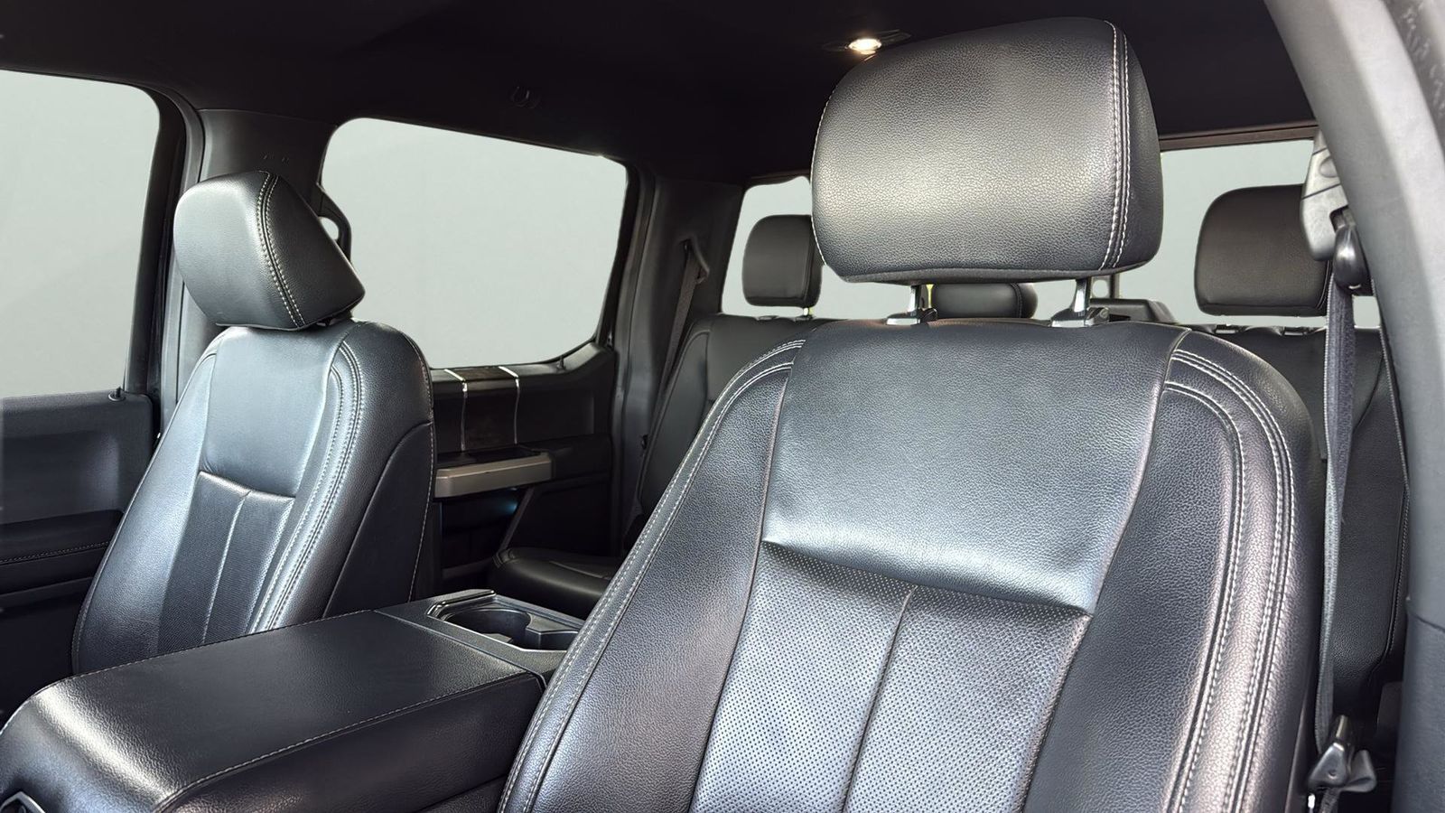 Used Car 2022 Ford F-350sd  Lariat For Sale Under $60,000 In Austin, Texas