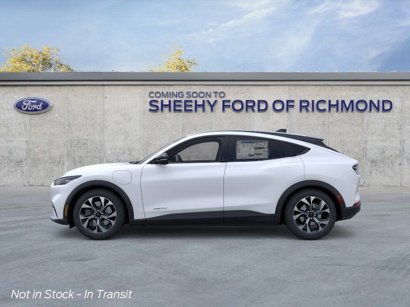 New 2026 Star White Metallic Tri-coat Ford Select image 4