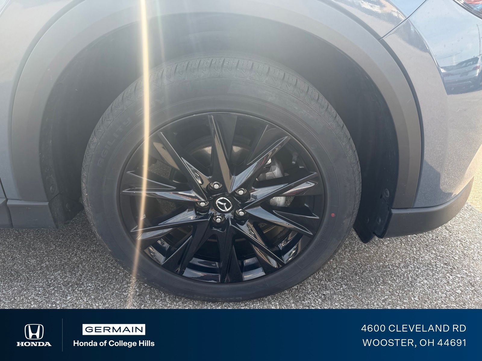 Used 2024 Gray Mazda 2.5 S Carbon Edition image 4