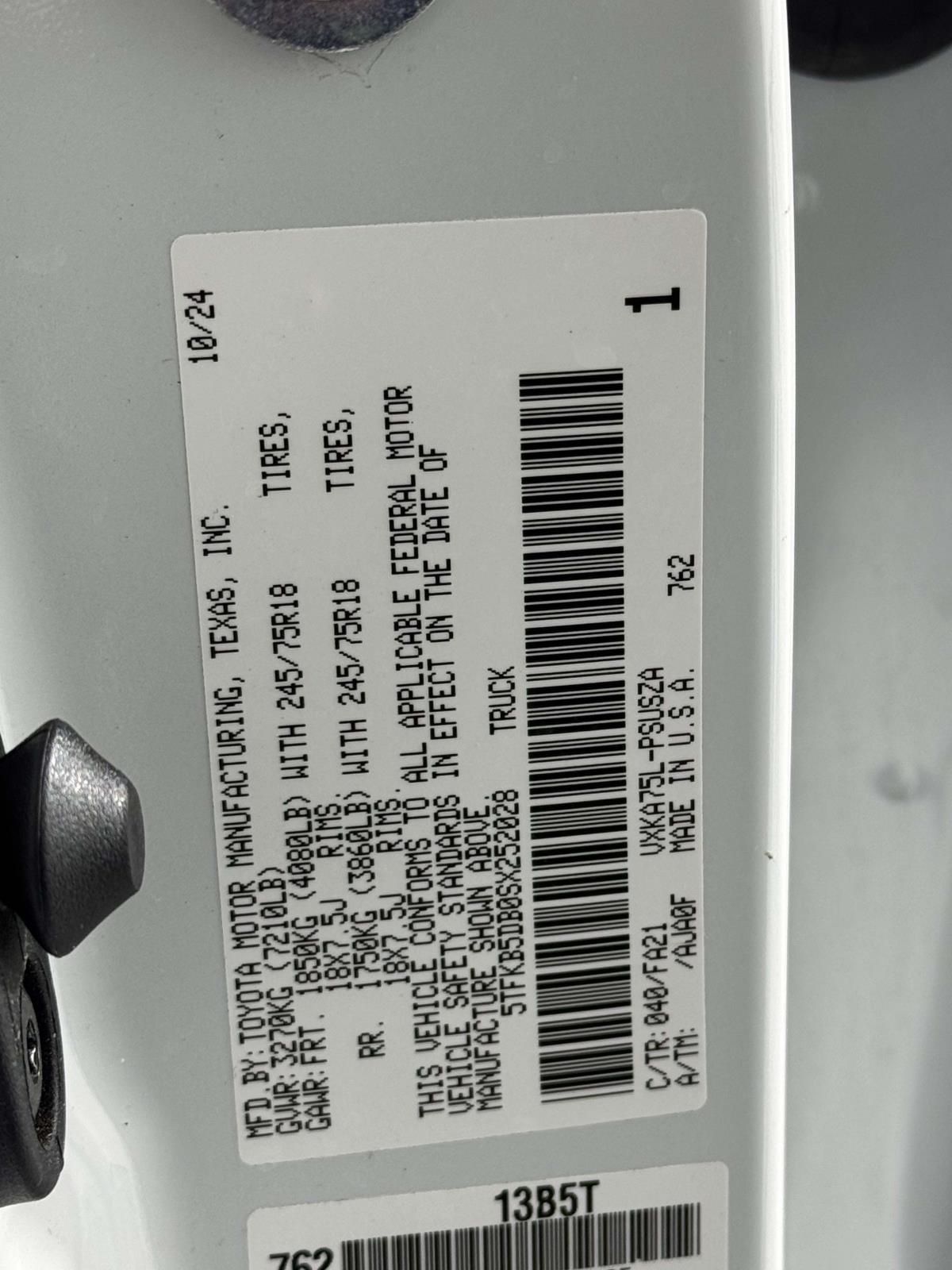 Used 2025 White Toyota SR image 25