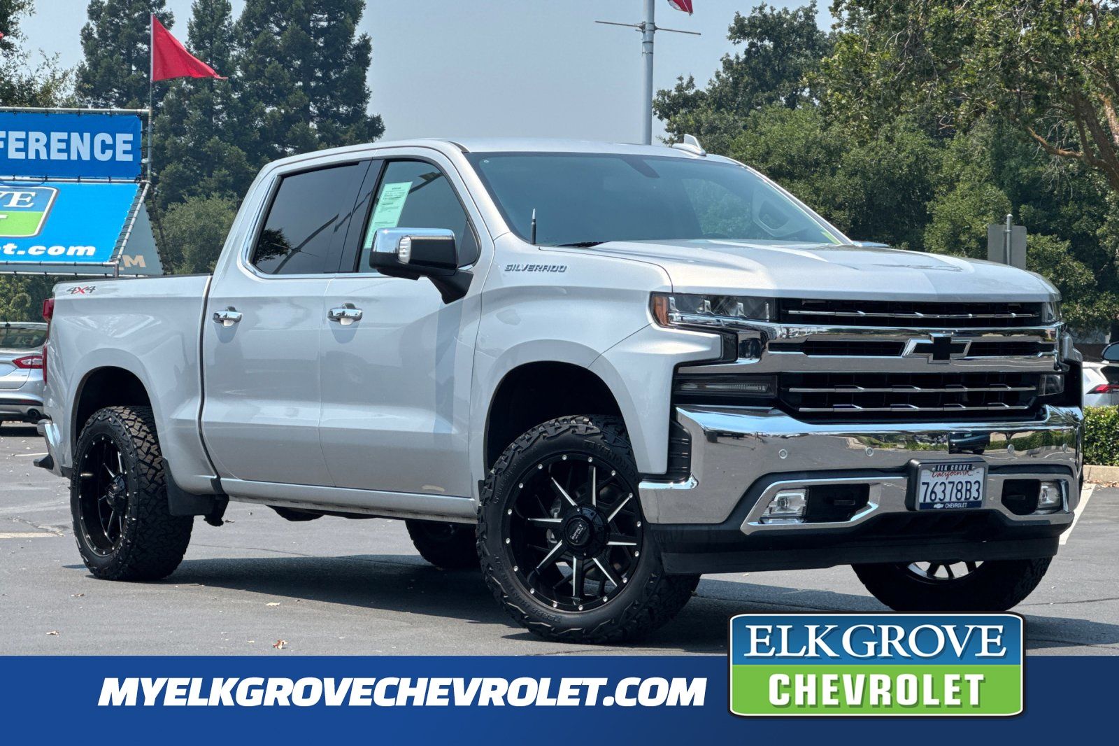 Silver Ice Metallic 2020 Chevrolet Silverado 1500 Pickup Truck Four-Wheel Drive 8-Speed Automatic