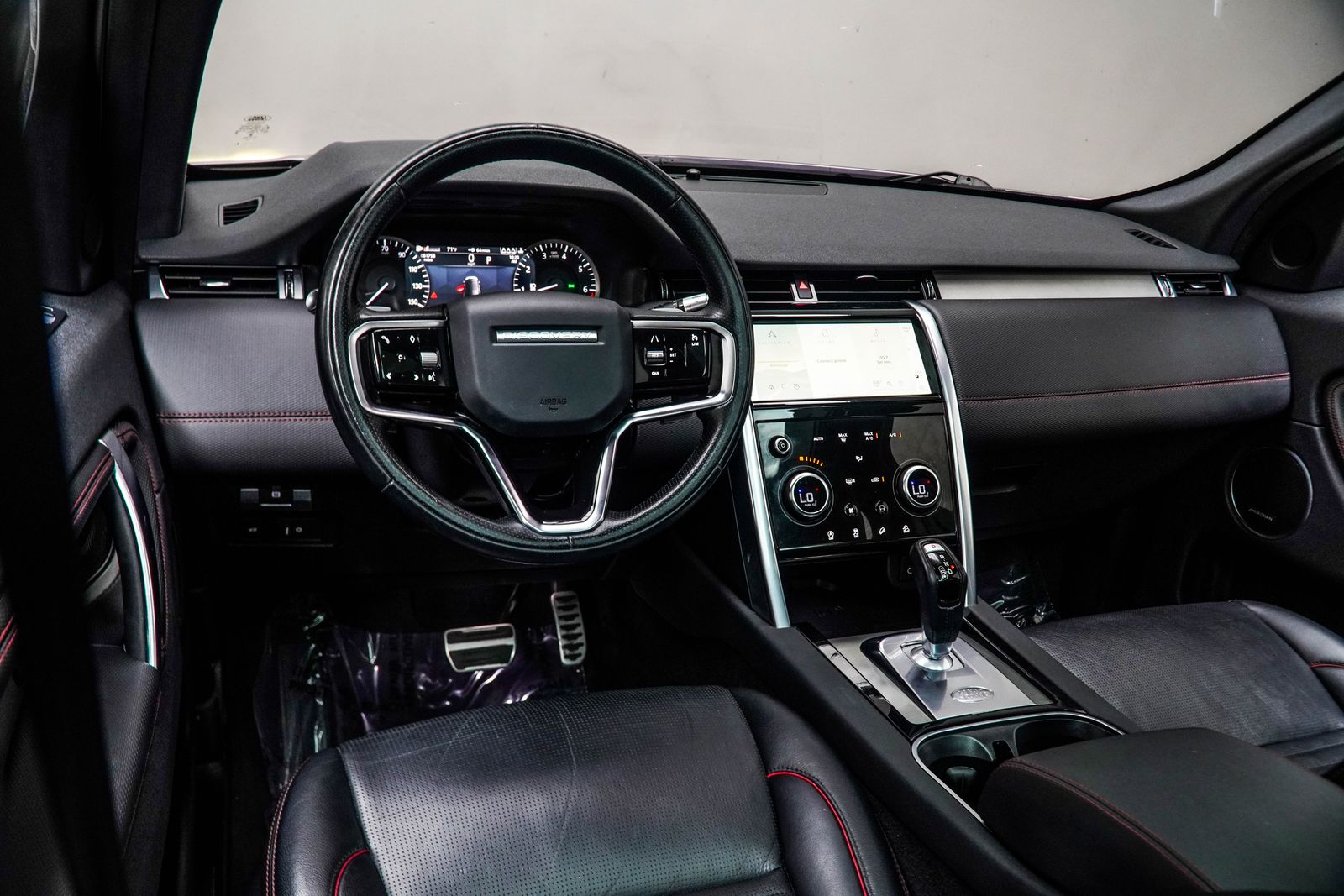 View vehicle photo 5