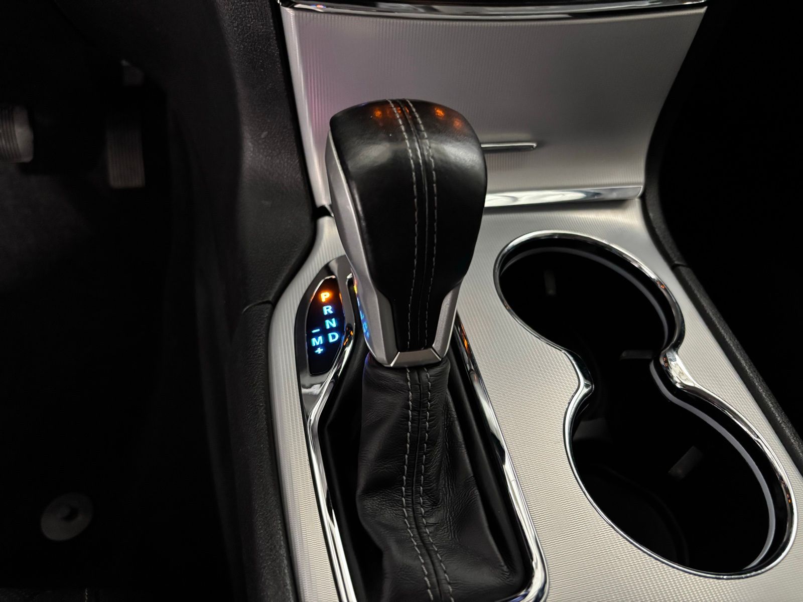 Used Car 2020 Jeep Grand Cherokee  Summit For Sale In Austin, Texas