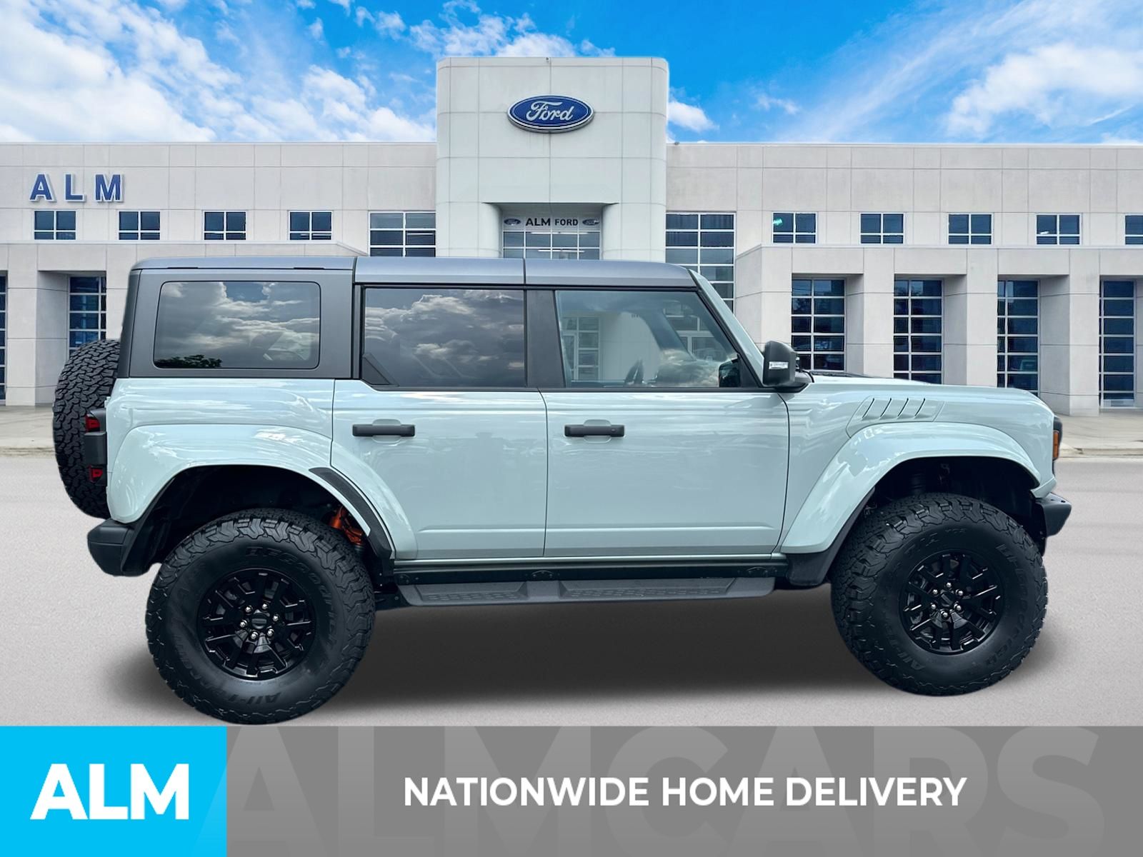 Used 2024 Green Ford Raptor image 4