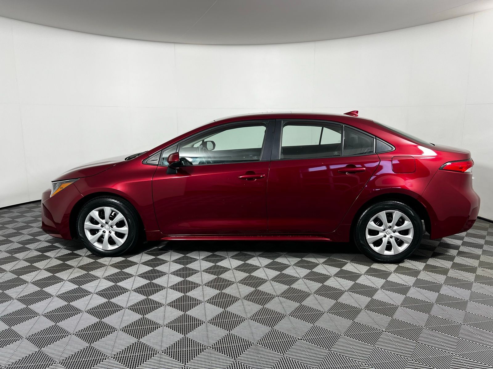 Thumbnail: 2023 Toyota Corolla - 8