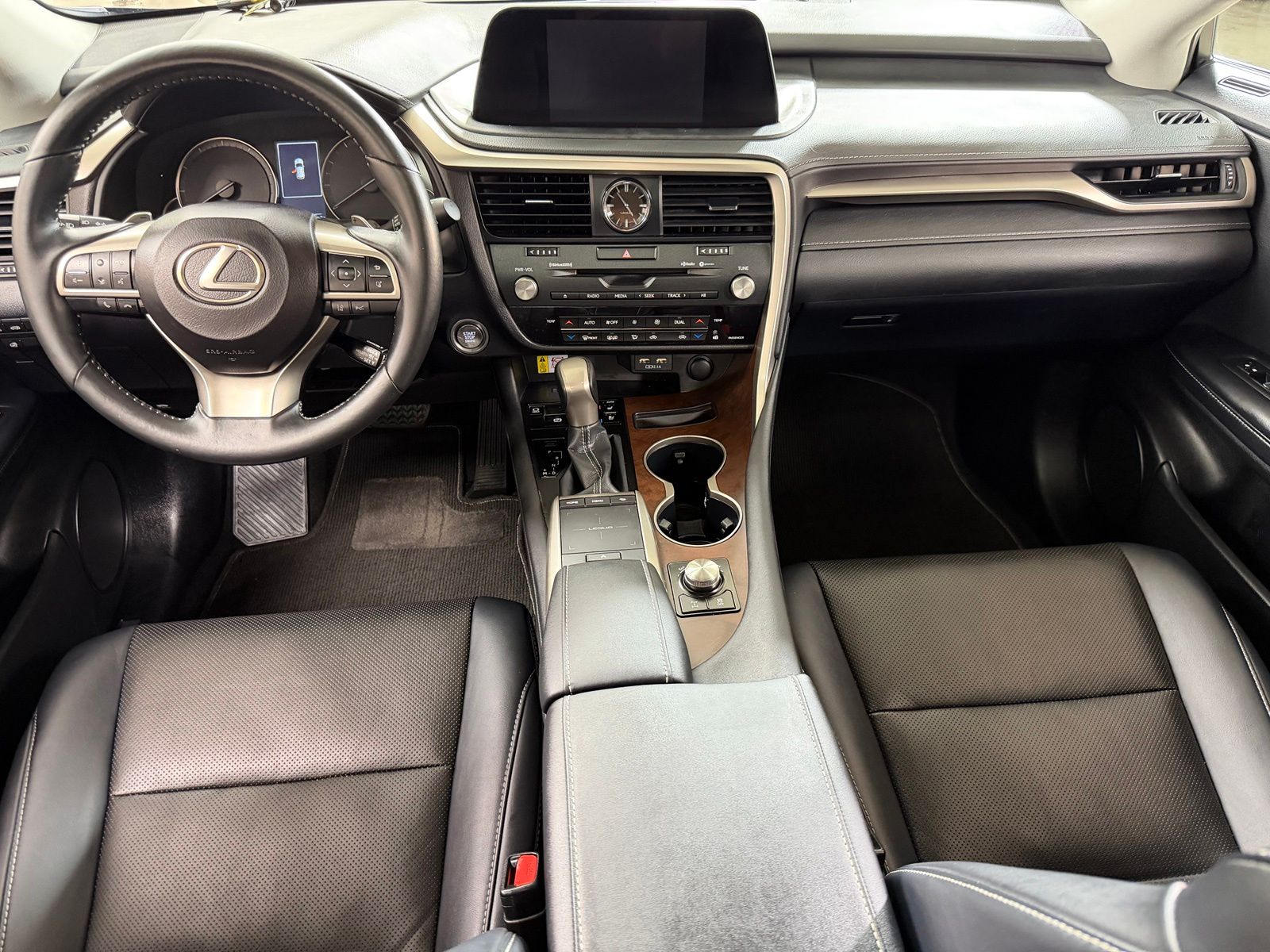 Used 2021  Lexus 350 image 37