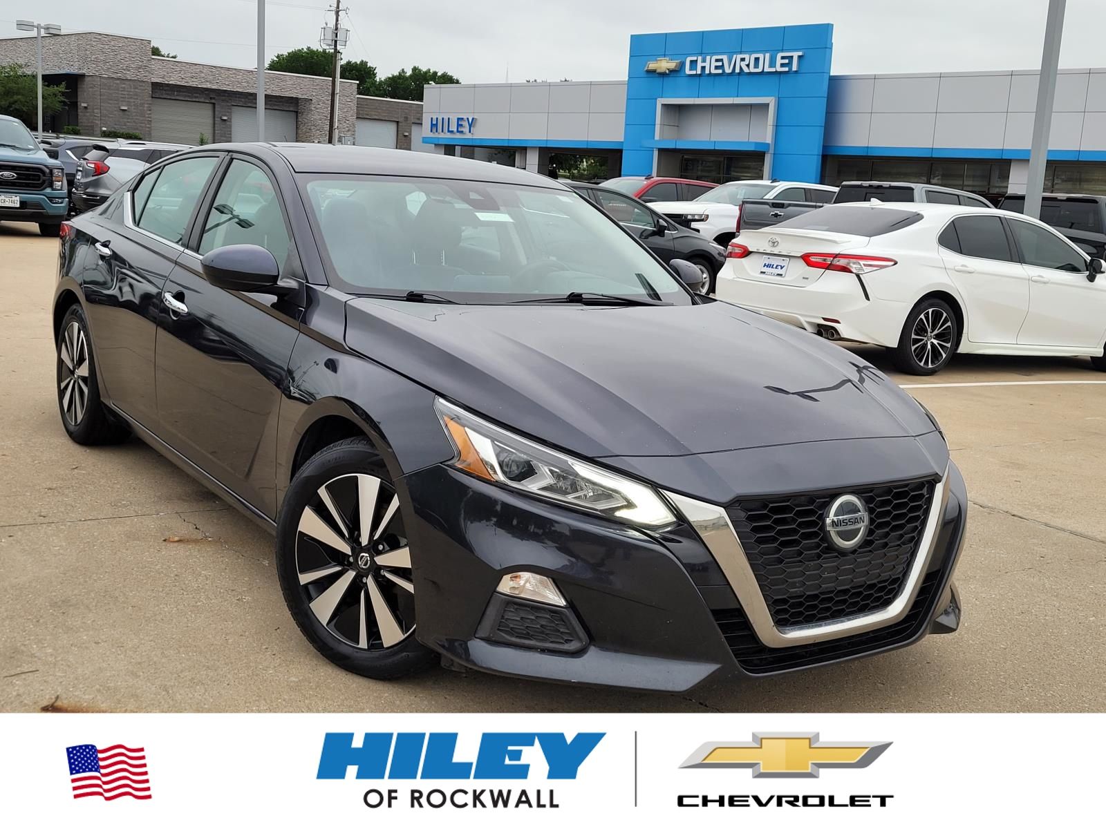 Storm Blue Metallic 2021 Nissan Altima 2.5 SV FWD Sedan Front-Wheel Drive Continuously Variable Transmission