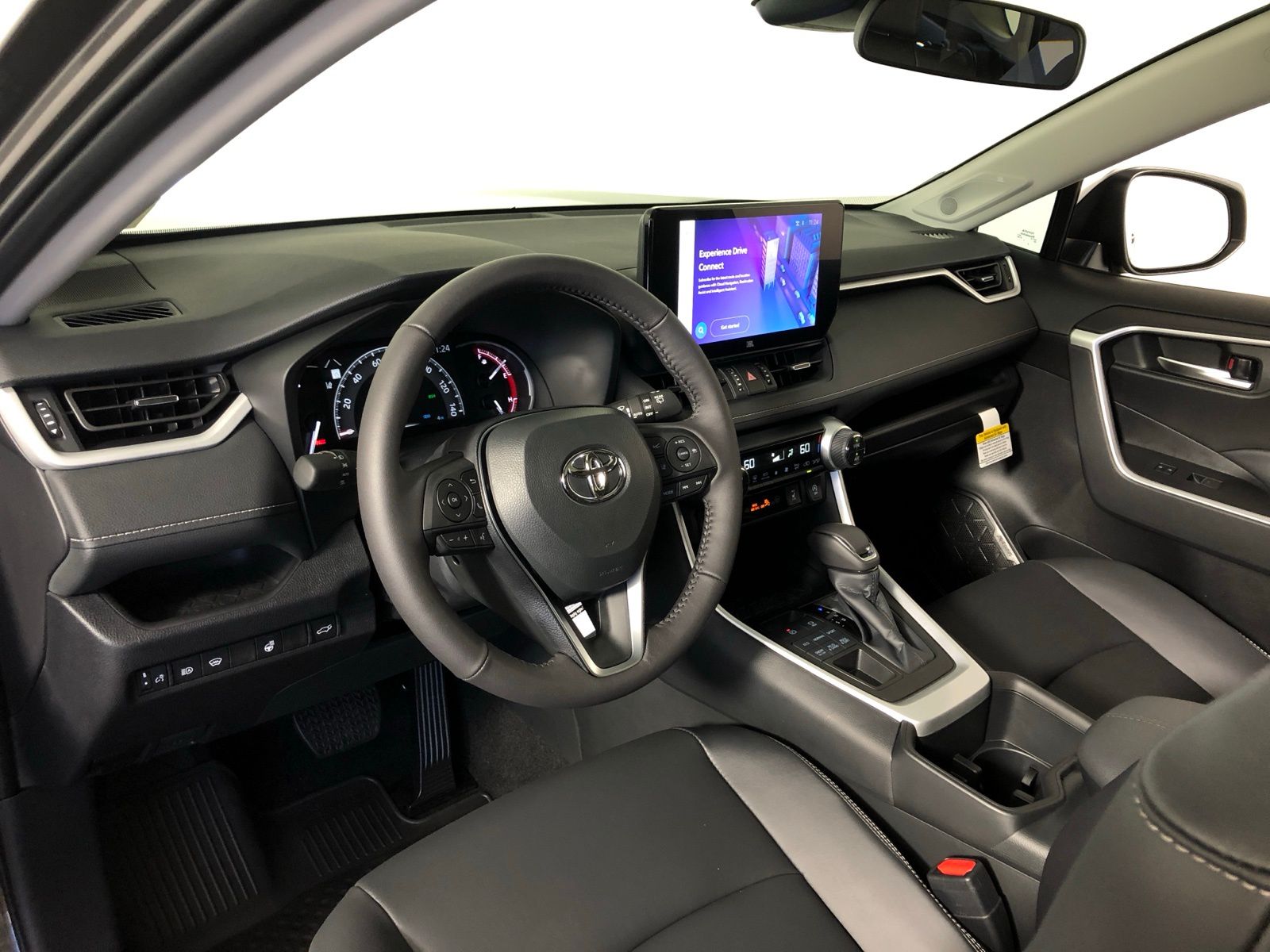 2025 Toyota RAV4 XLE Premium 9