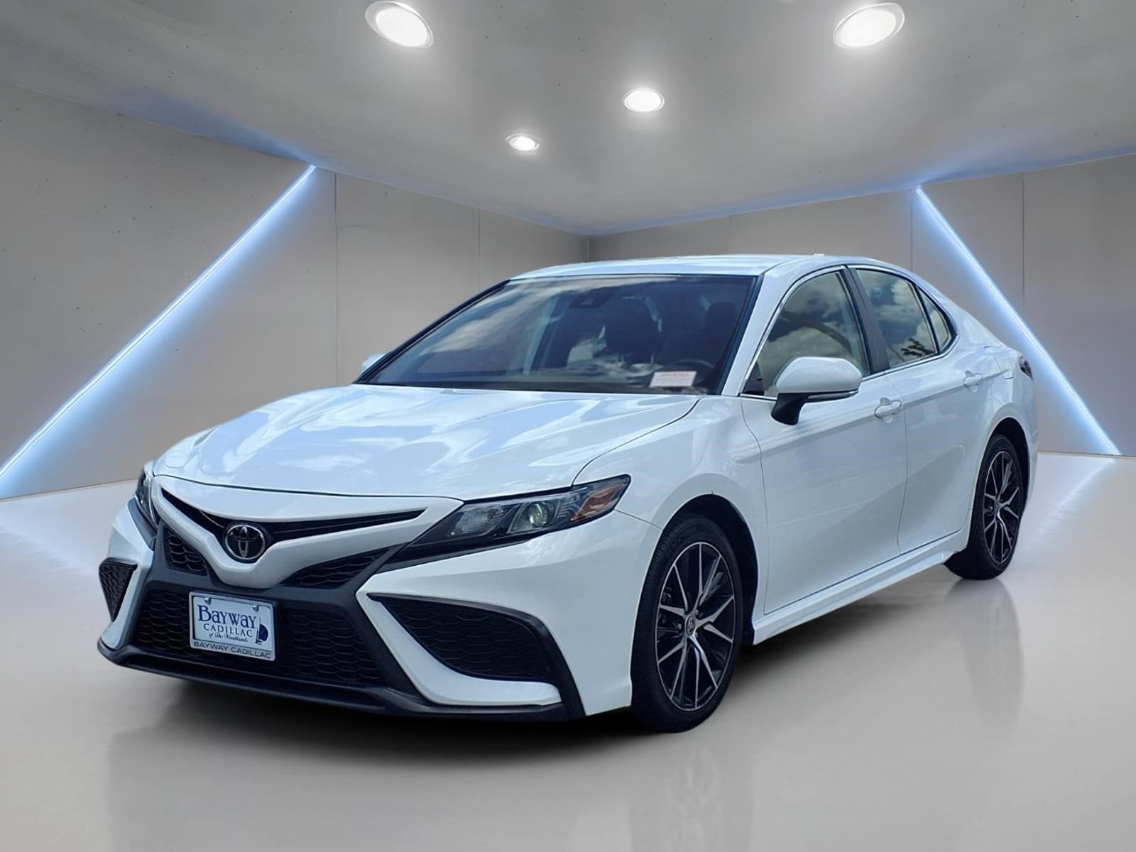 2024 Toyota Camry SE - 0