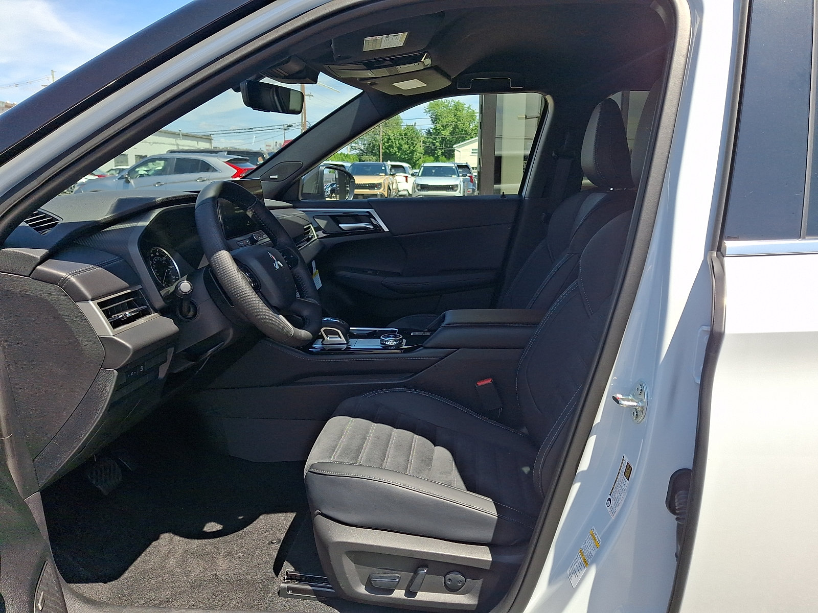 New 2026 Mitsubishi Outlander SUV