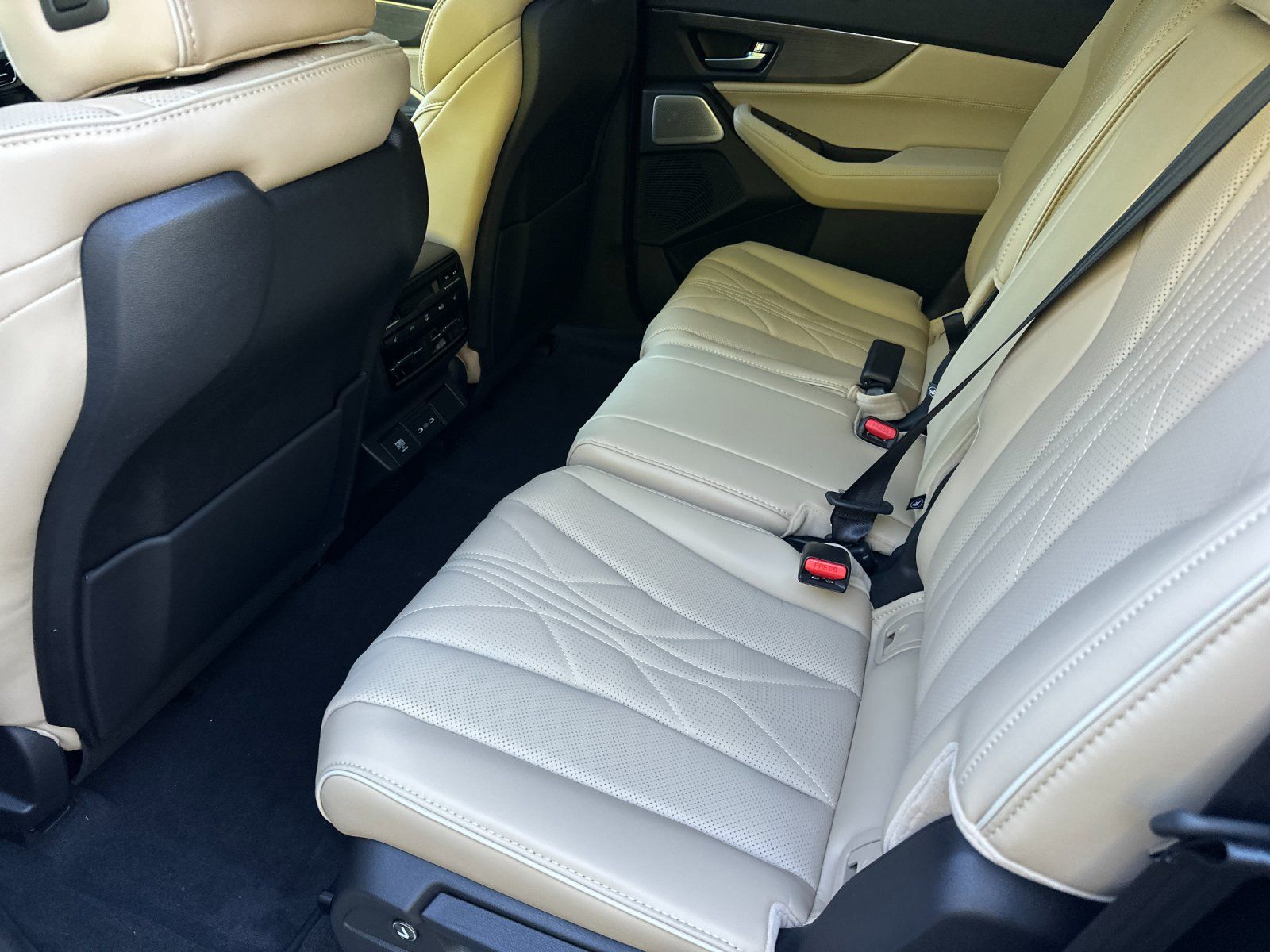 new 2026 Acura MDX car, priced at $69,185