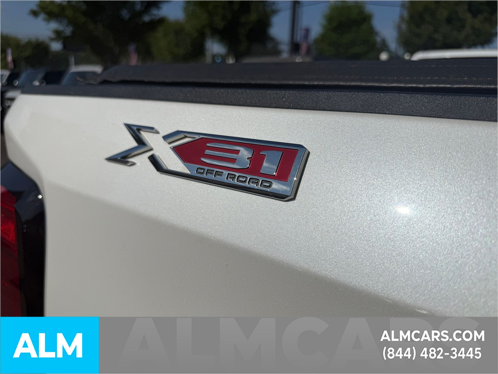 Used 2021 White GMC SLT image 8
