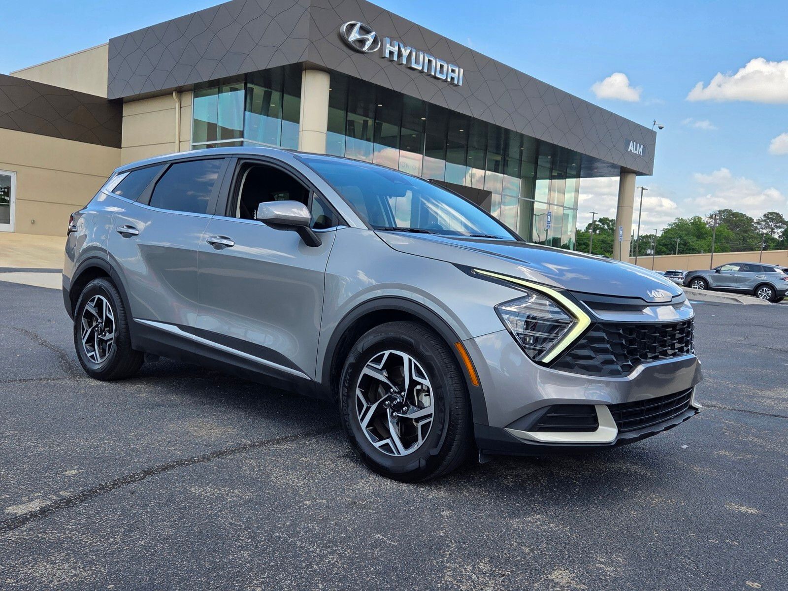 2025 Kia Sportage LX FWD