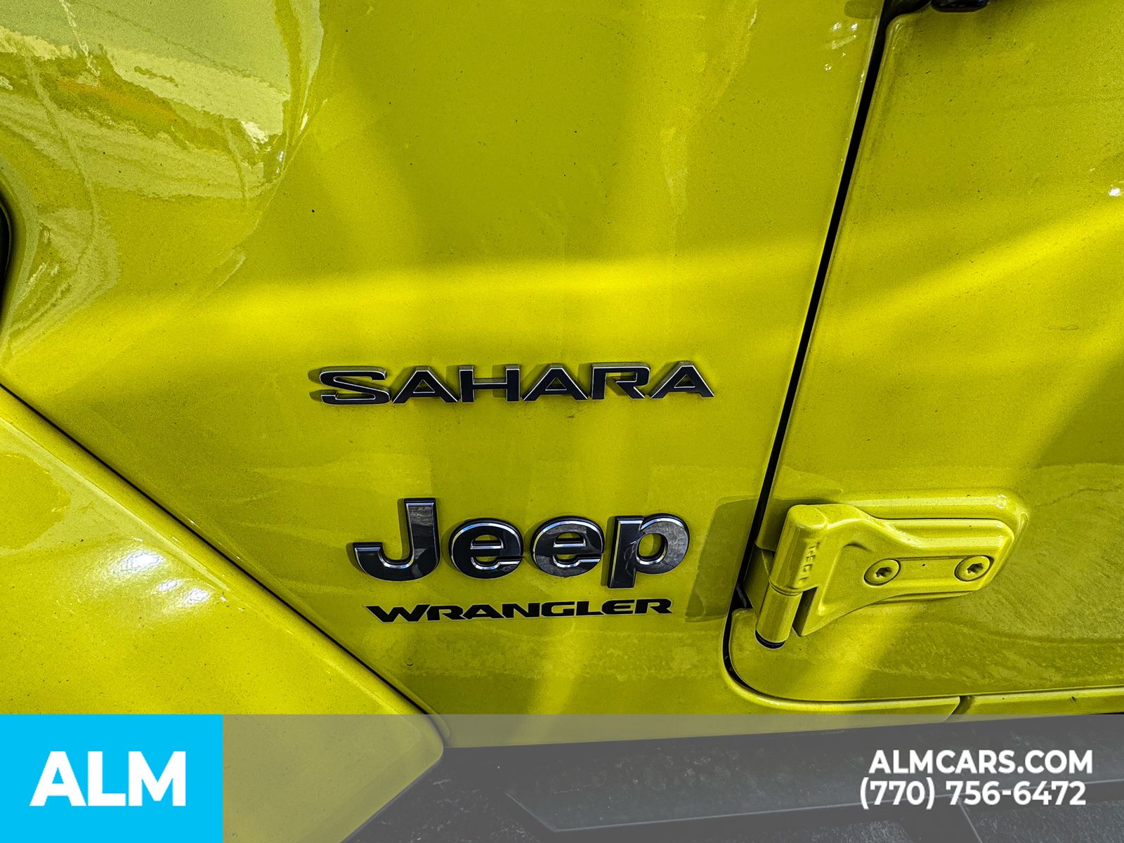 2023 Jeep Wrangler Sahara 17