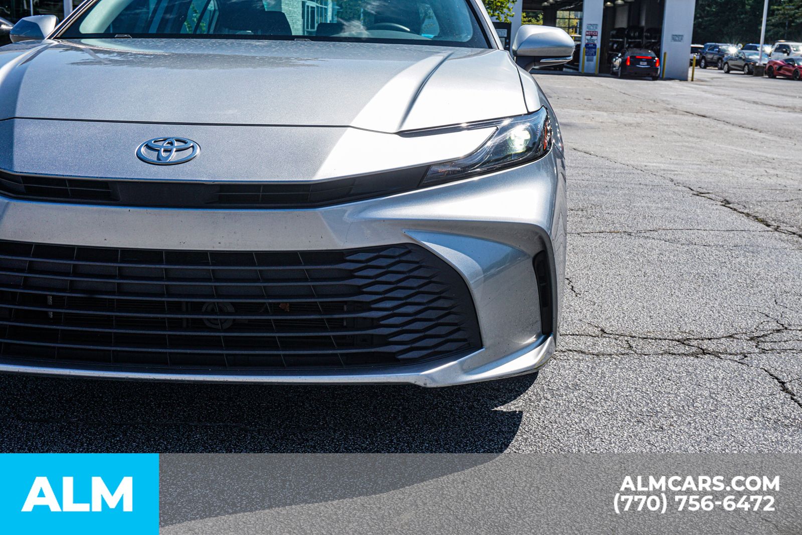 Used 2025 Silver Toyota LE image 18